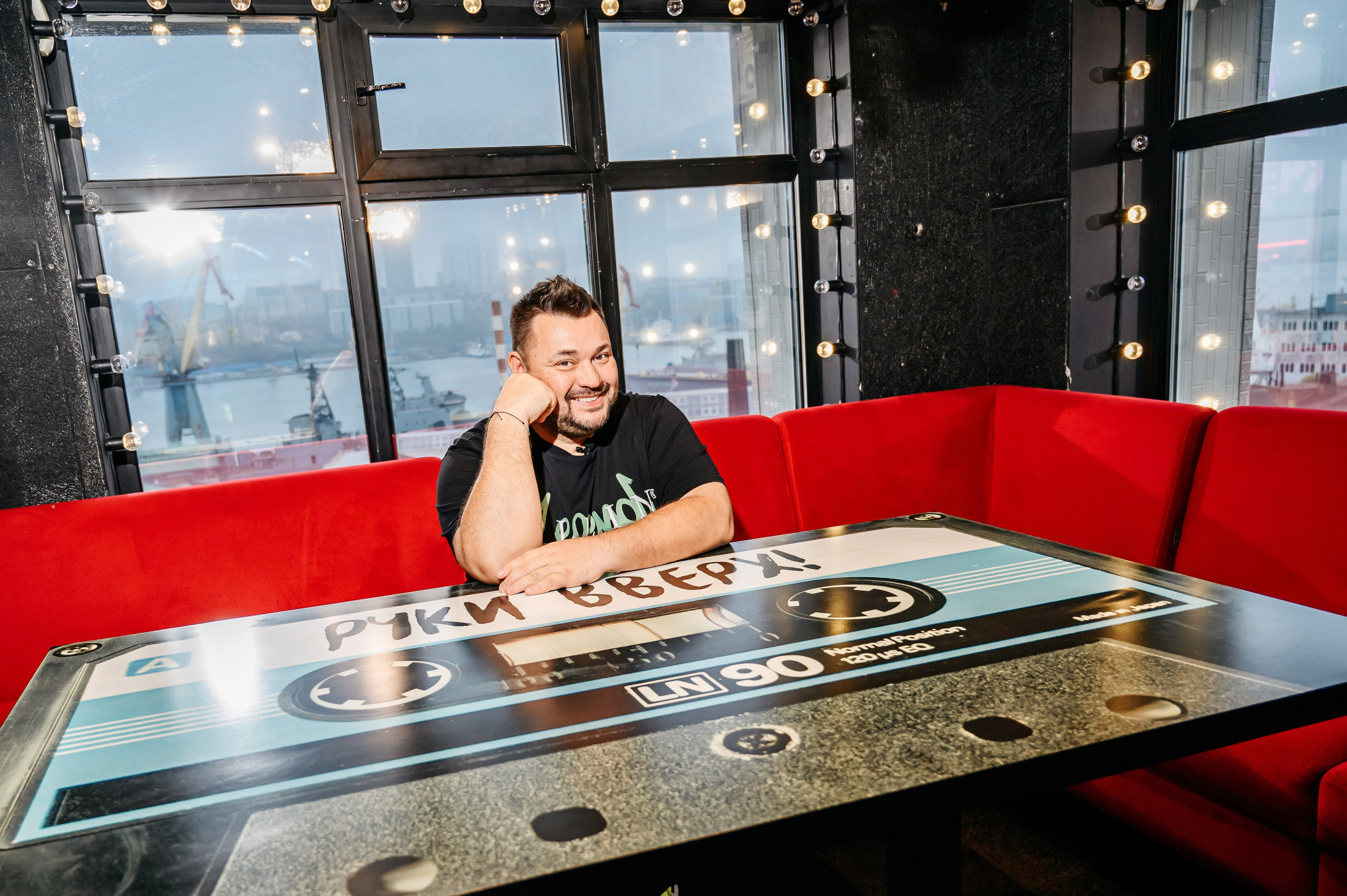 Сергей Жуков. Открытие бара «Руки вверх». Фотограф Владивосток. Игорь Кирсанов