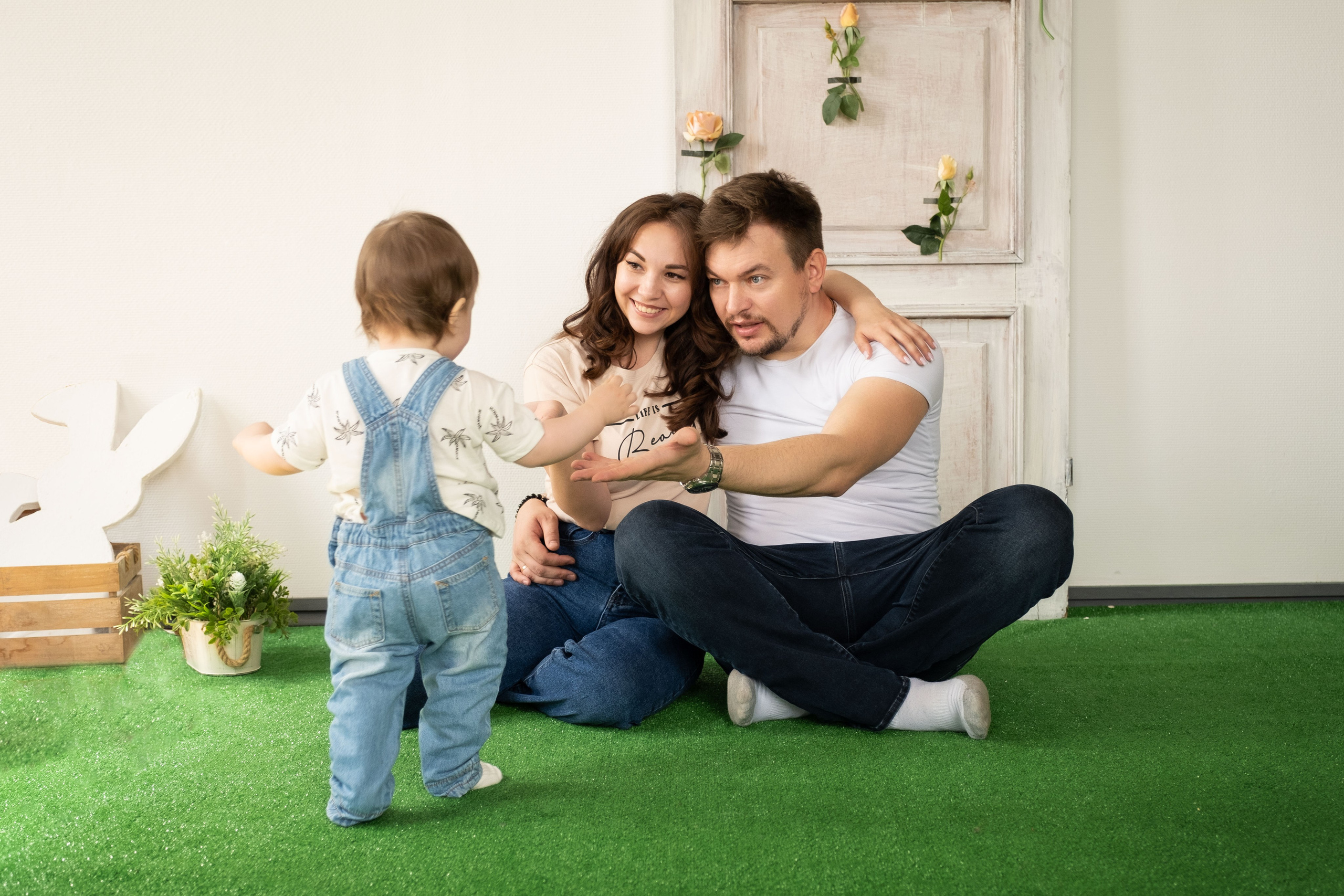 Семейные студийные фотосессии, дни рождения. Фотограф беременности Демочкина Елена