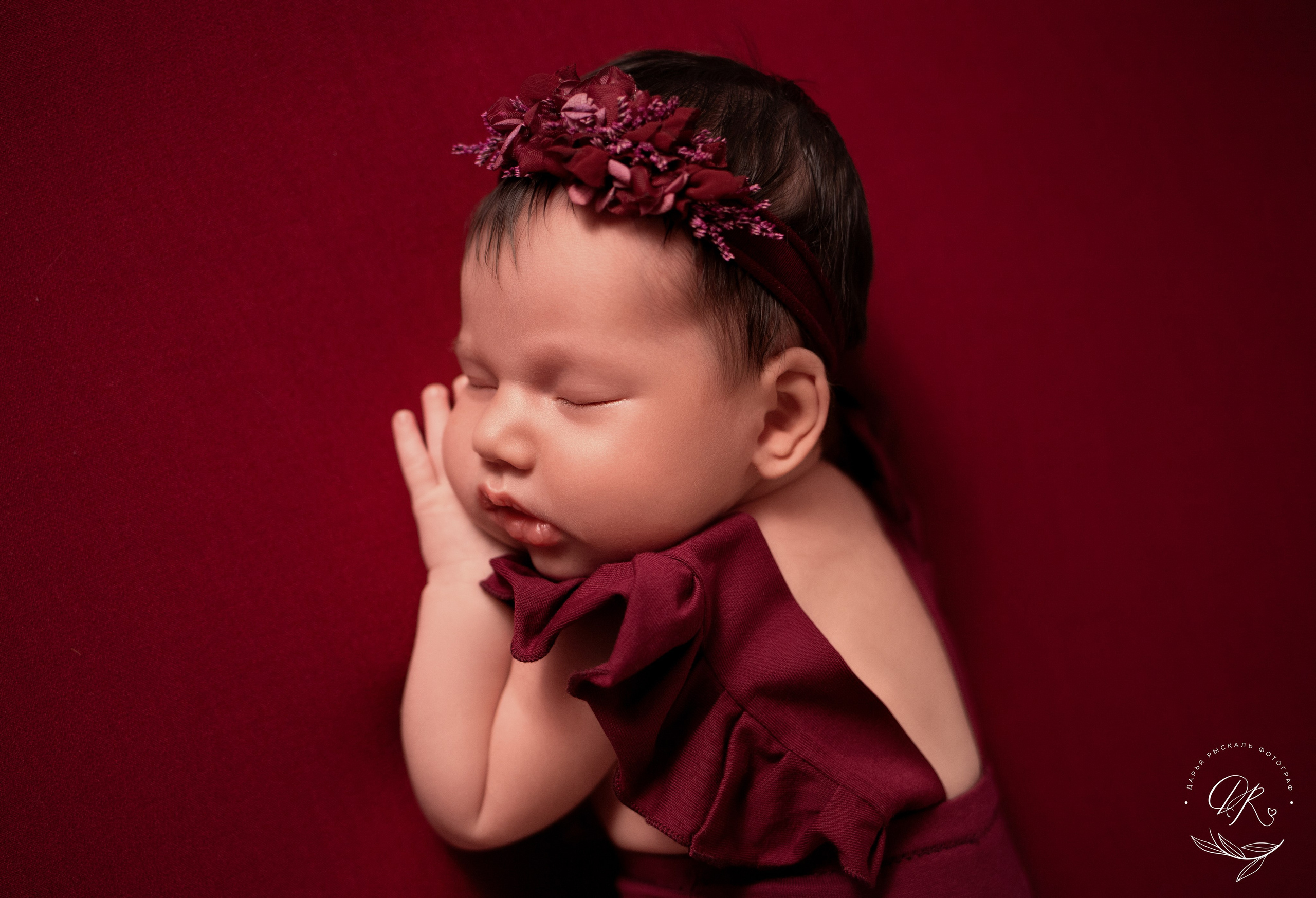 Девочки. Фотограф новорождённых Волгоград Волжский Дарья Рыскаль