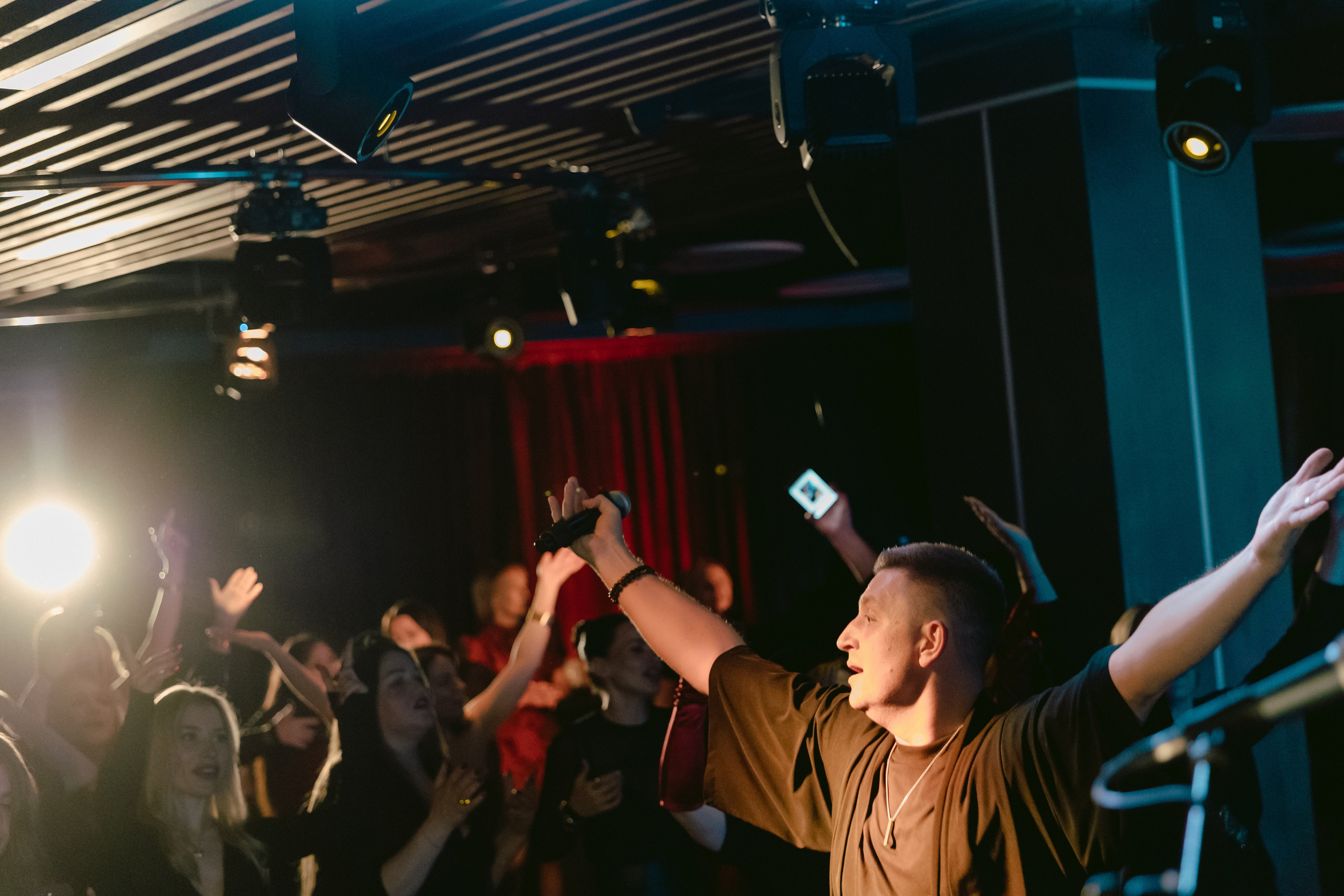 ДЕВИЧНИК С ПЕРЧИКОМ. Свадебный фотограф в Москве Алексей Логинов