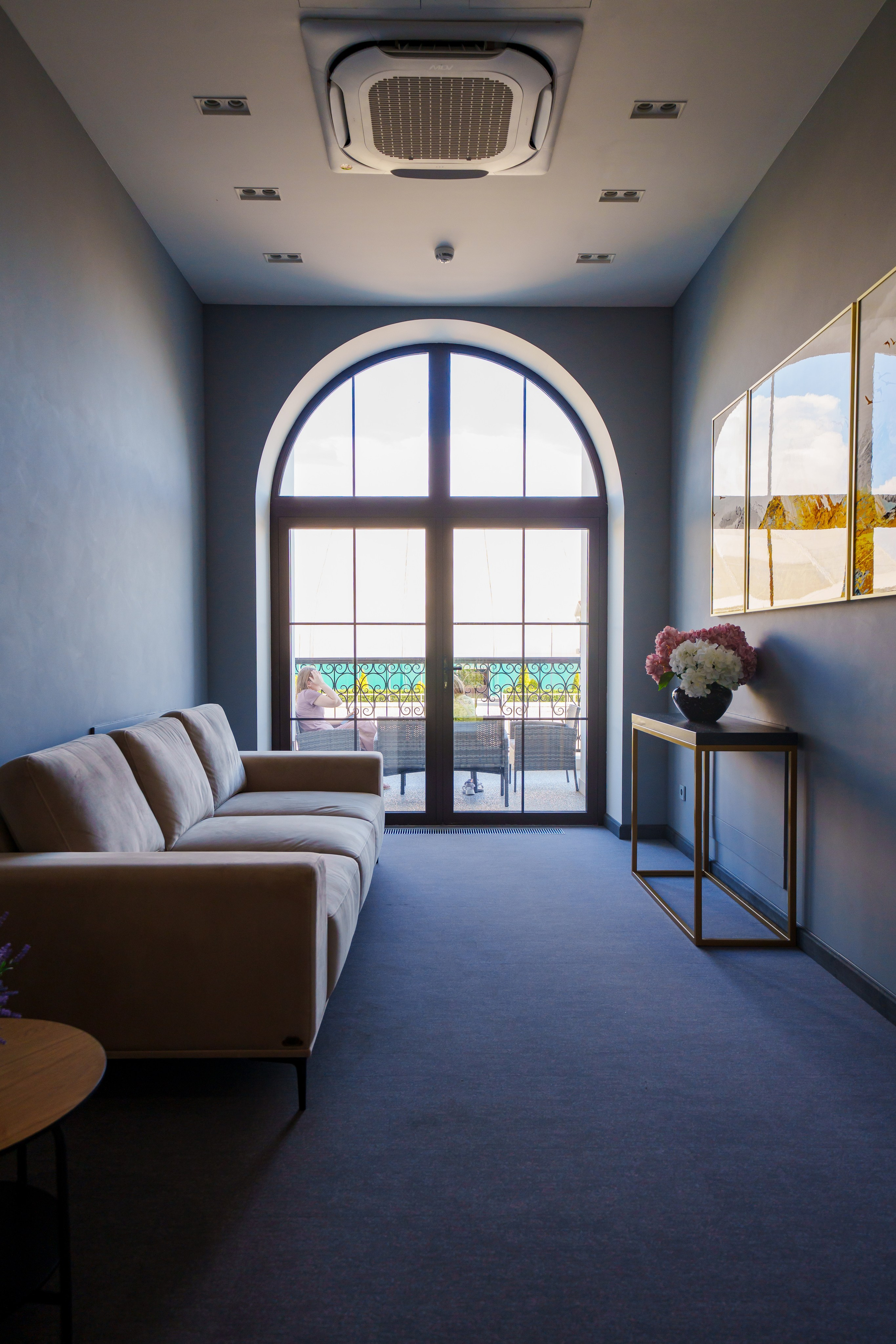 Интерьерная съёмка Golden Hourse. Свадебный и семейный фотограф в Ростове-на-Дону. Андрей Сайфутдинов