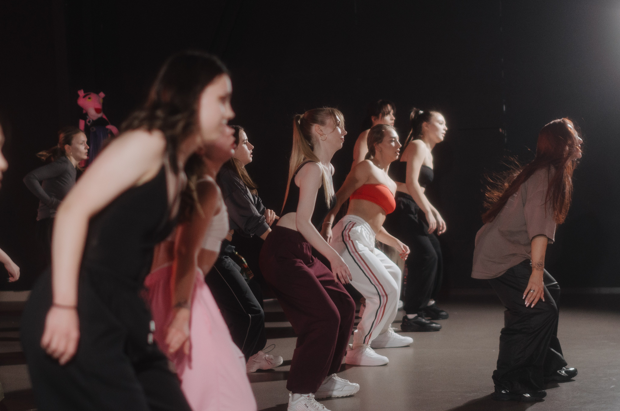 Мастер-классы по High Heels/Girly hip-hop от Оксаны ATTA. Денисова Аля — фотограф для парных съемок и индивидуальных историй в Барнауле