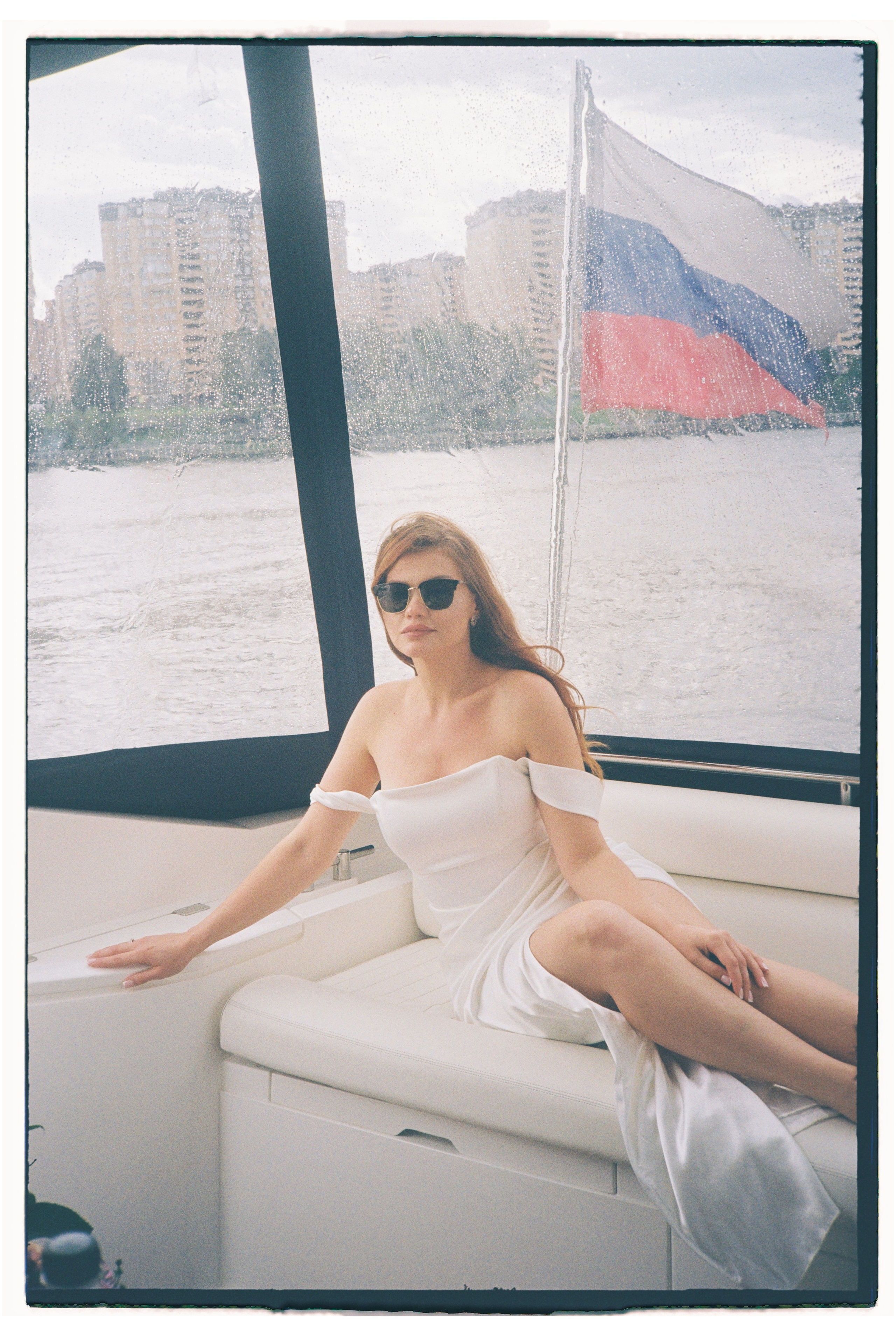 Егор & Нелля. Пленка. Сестры Карабаза. Фотографы и ретушеры в Москве и Санкт-Петербурге