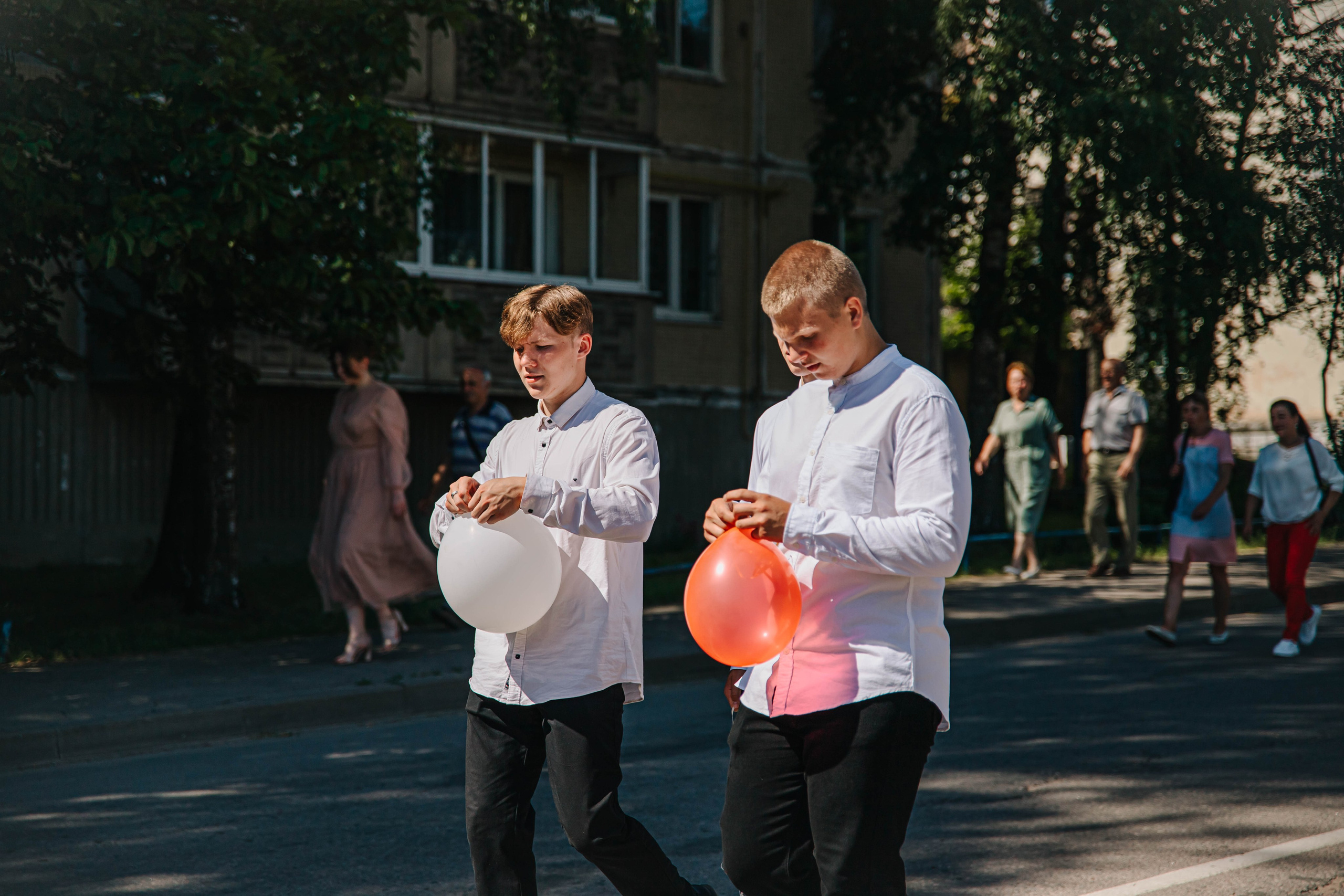 Выпускной 11 классов 2024 Невель. Фотограф Дарья Маташкова