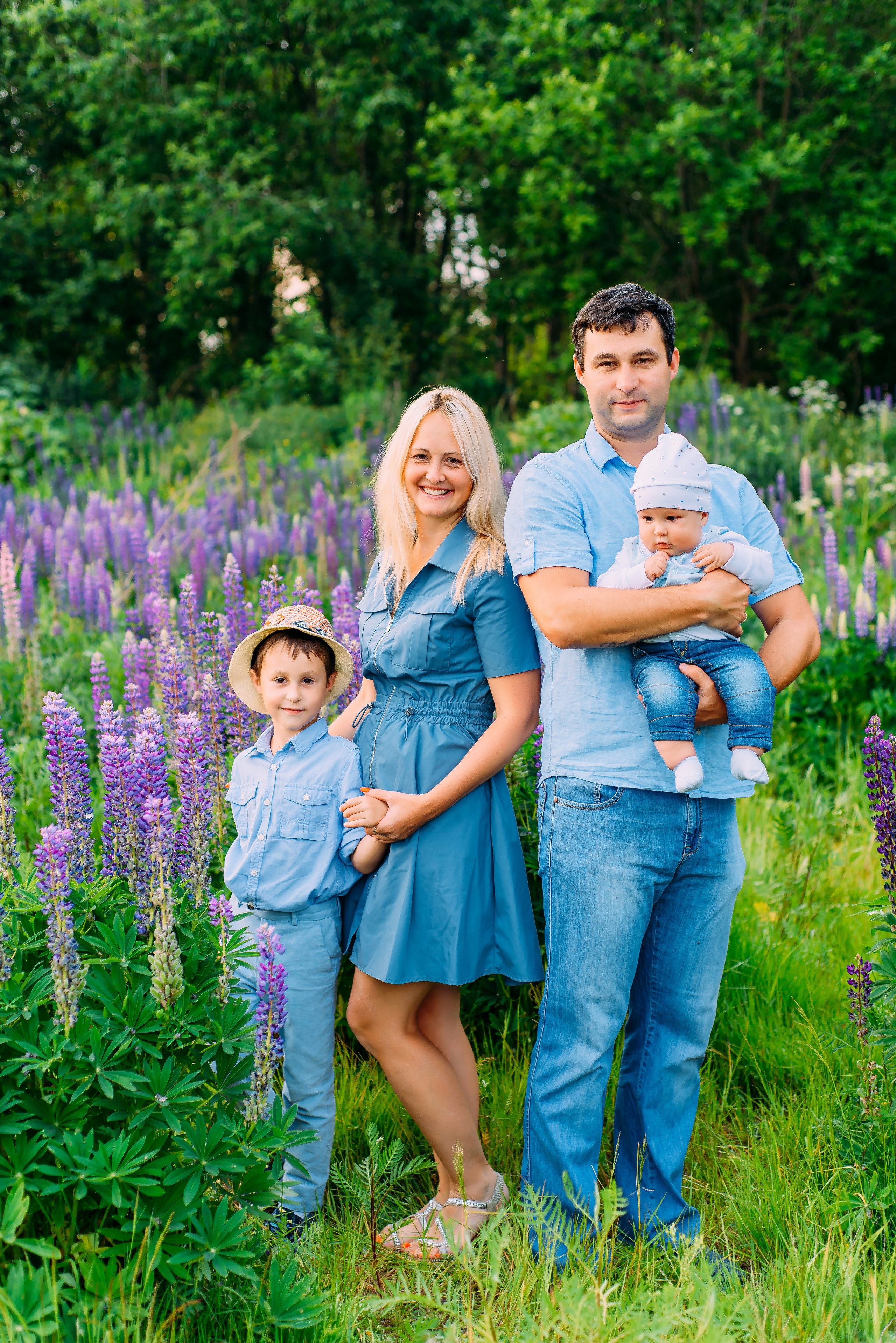 Ольга с семьей. Детский и семейный фотограф Эльмира Веселова