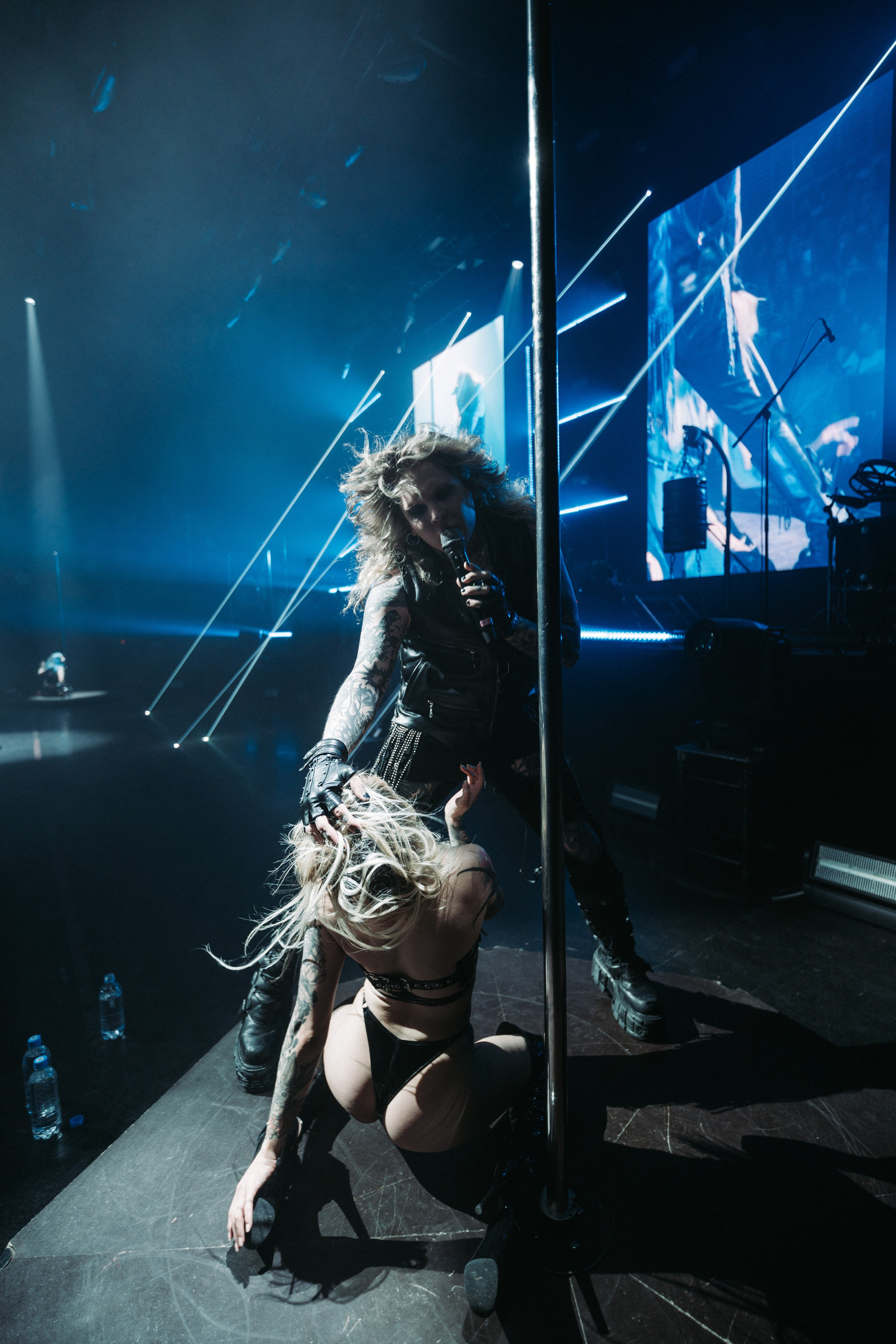 NEVERLOVE. Игорь Богатов — фотограф