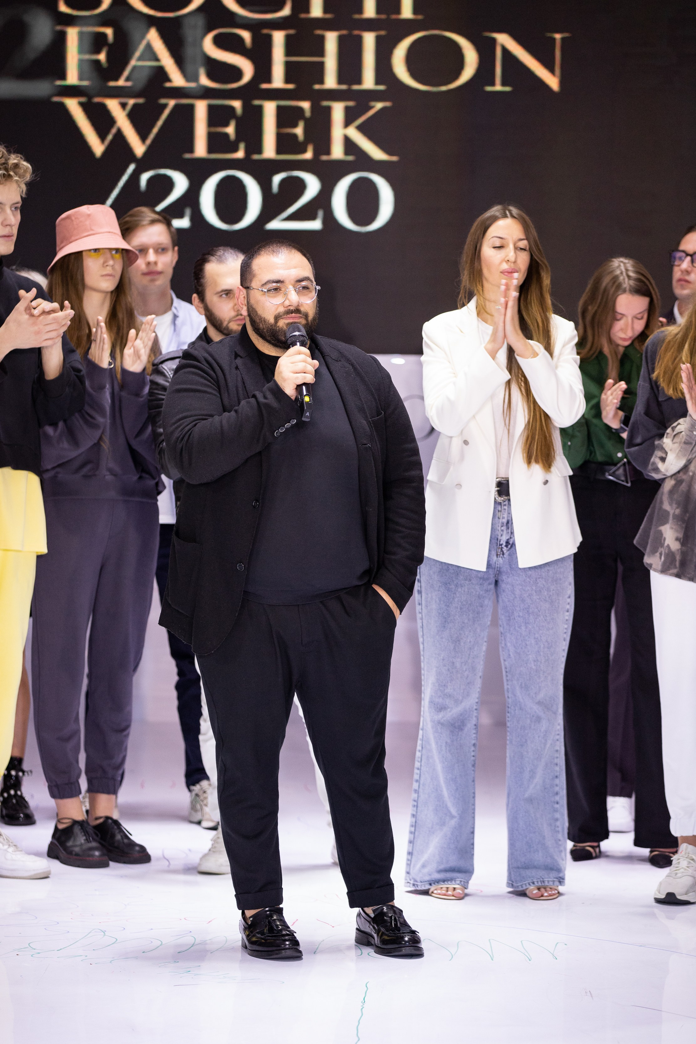 Неделя моды Сочи. Репортажный и fashion фотограф в Москве Сергей Бардин