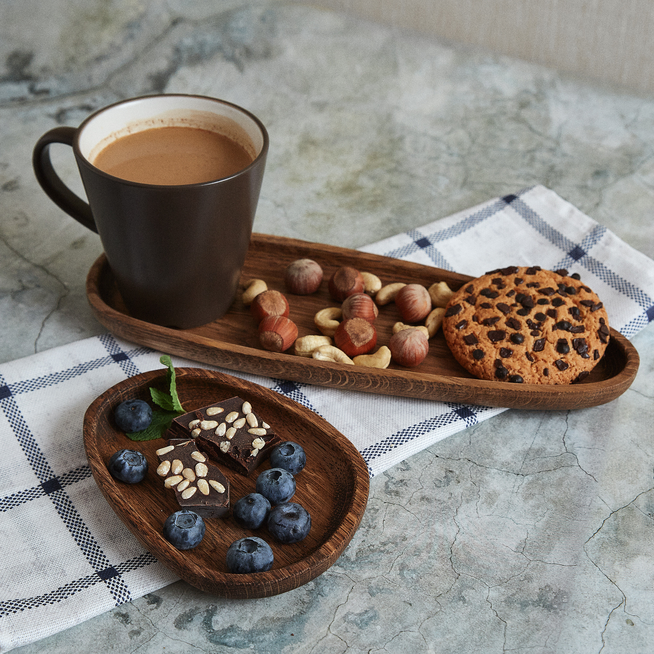 Съёмка товарных позиций для бренда «Лиловая дымка»