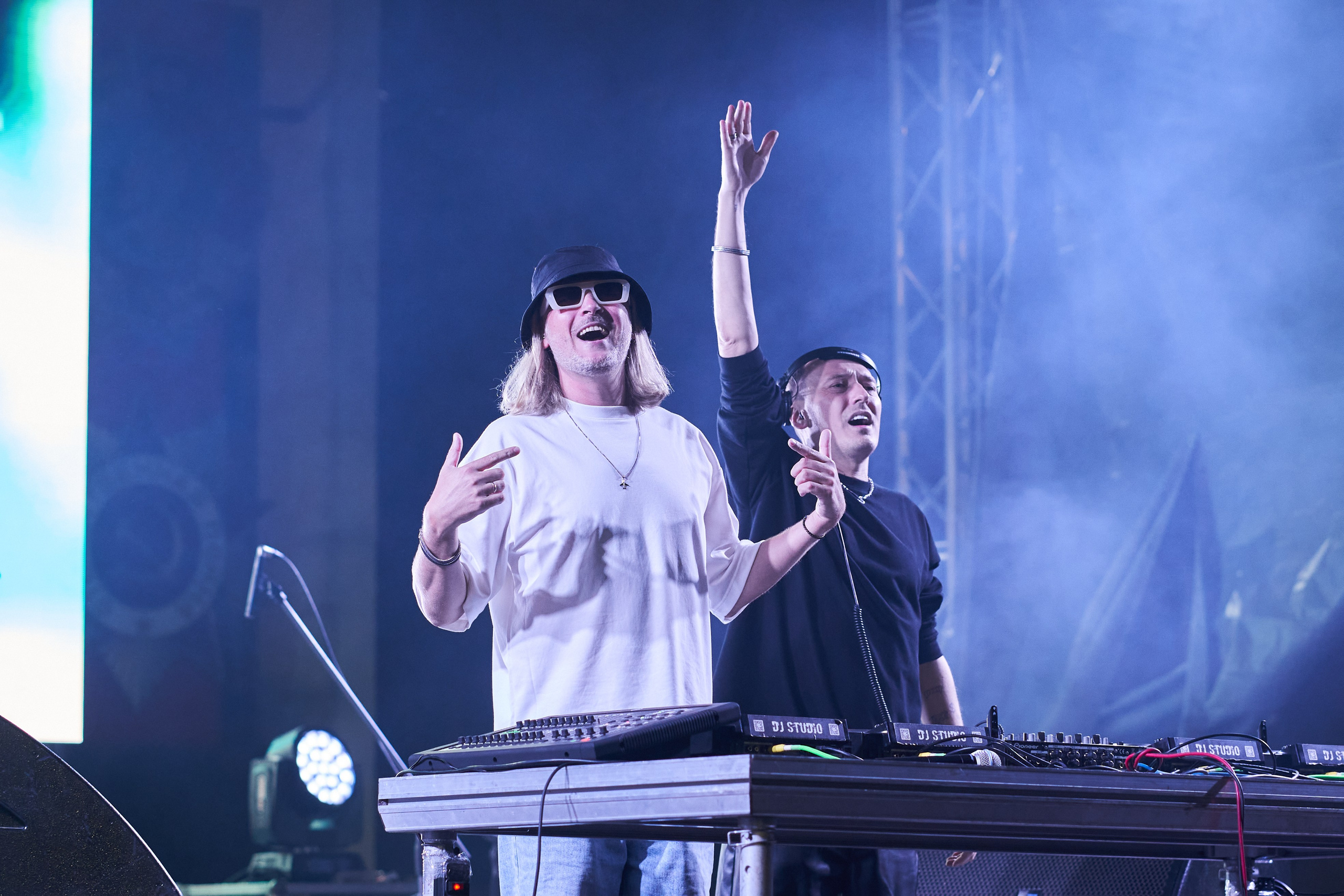 Swanky Tunes. Услуги фотографа в Смоленске. Фотограф на свадьбу