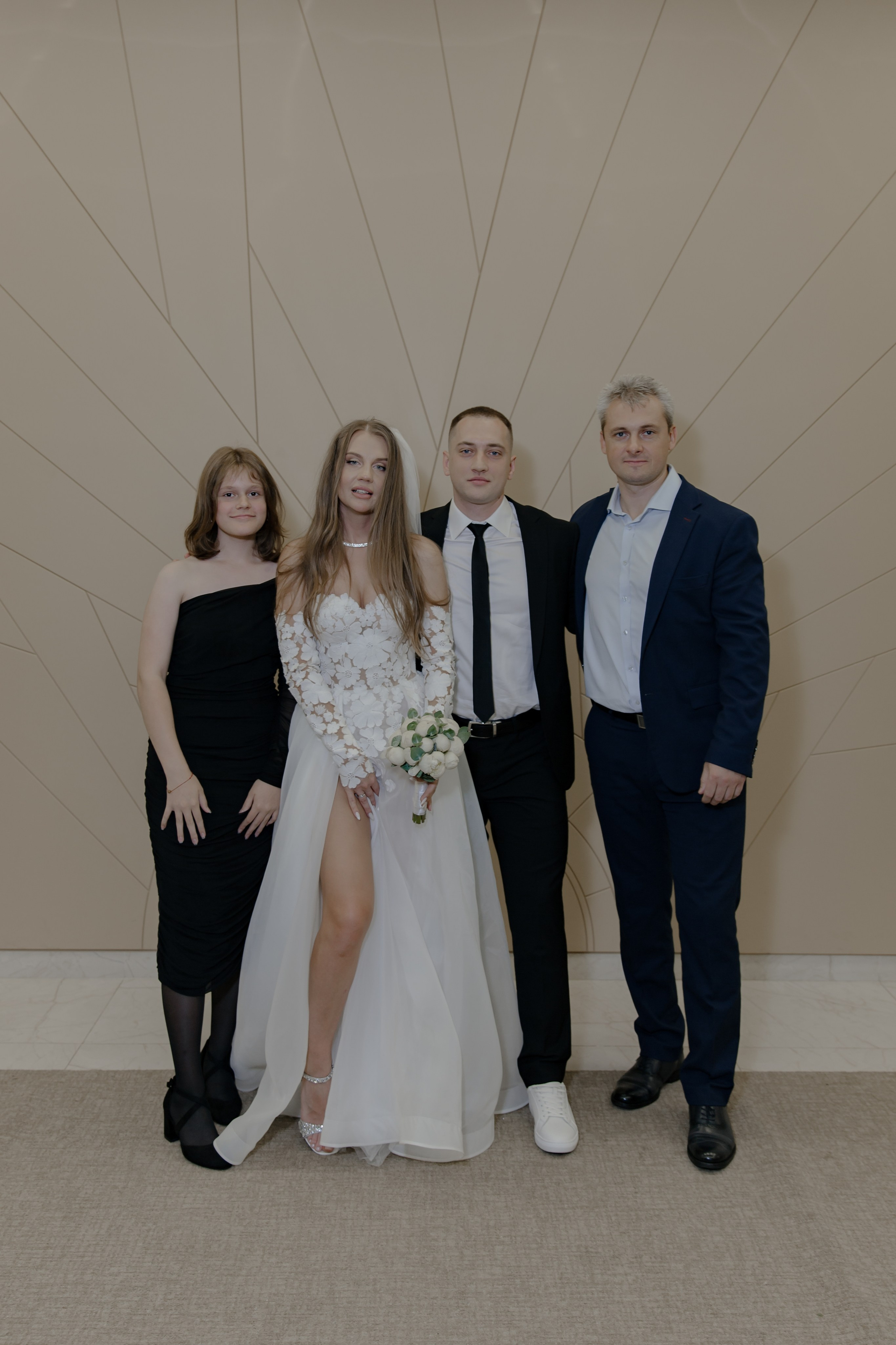 02.07.24. RETOUCH-HOUSE