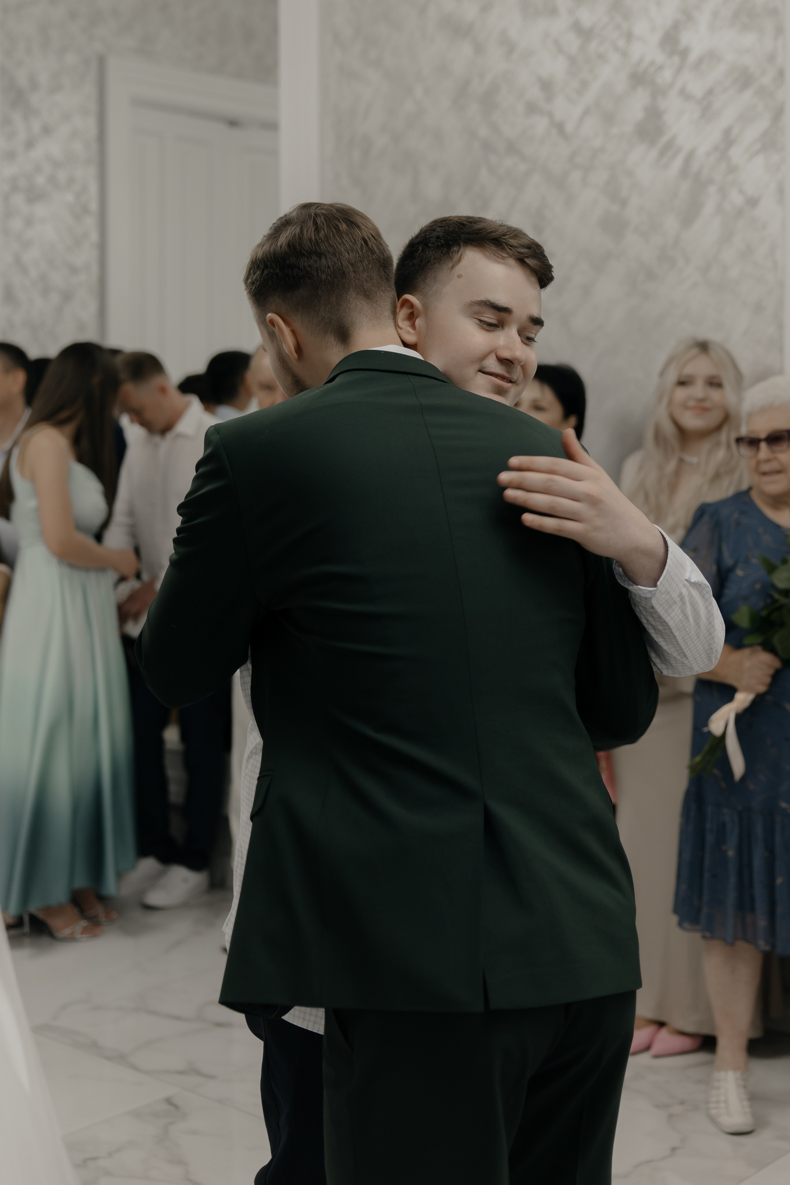 10.08.2024. RETOUCH-HOUSE