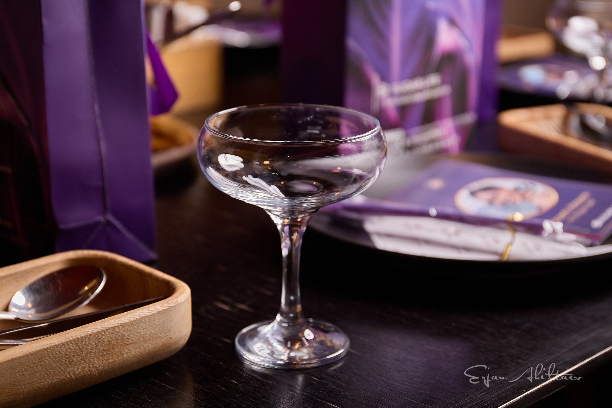 I N L I G H T. Erjan Ahiltaev — Photographer in Almaty