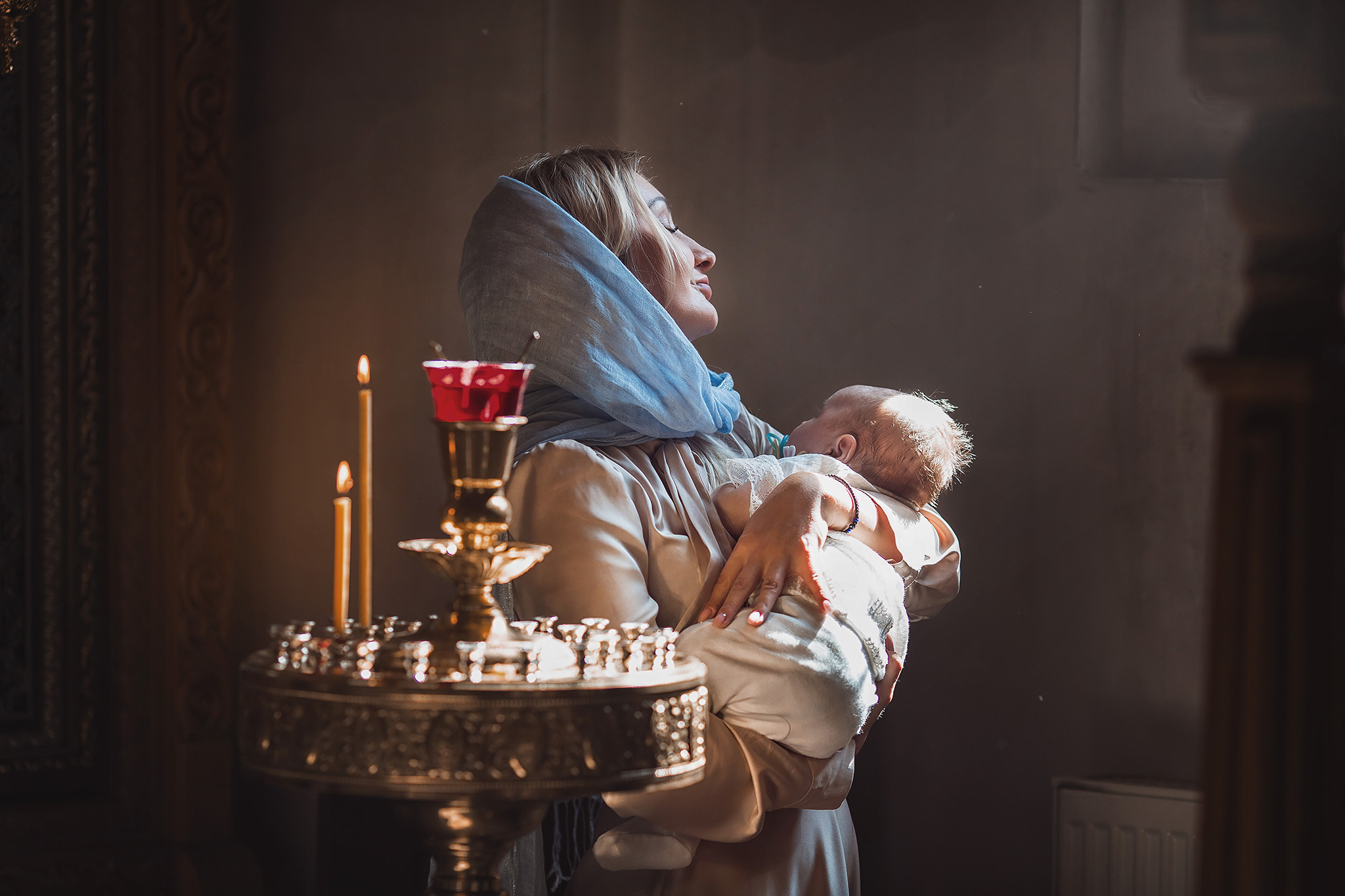 Фограф на крещение Москва- Смоленск. Свадебный Церковный Семейный фотограф Светлана Былова Москва- Смоленск