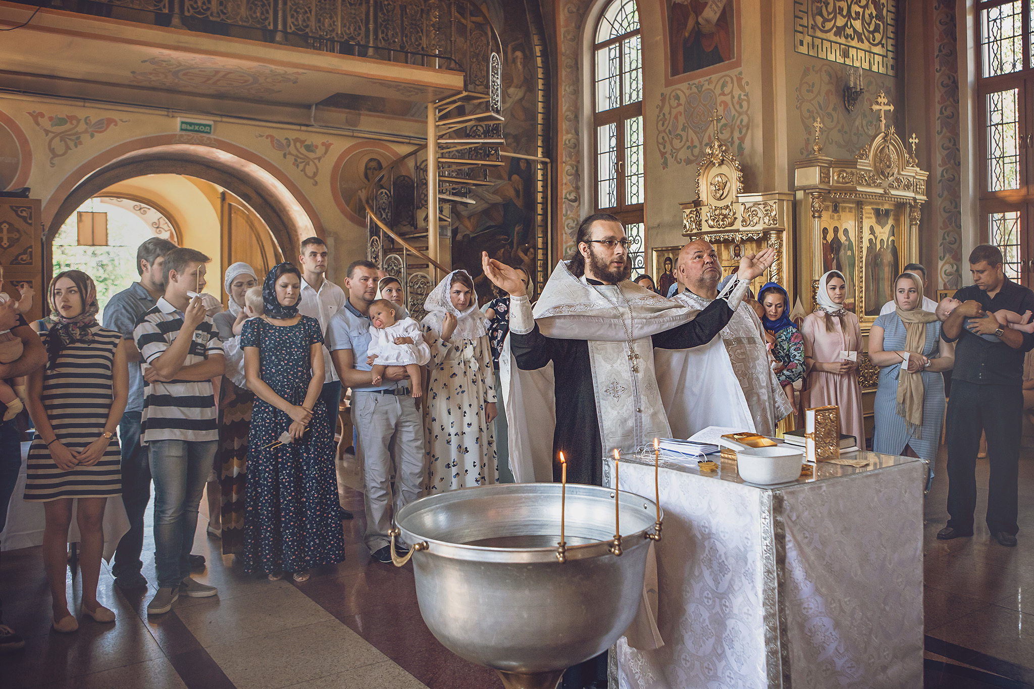 Фограф на крещение Москва- Смоленск. Свадебный Церковный Семейный фотограф Светлана Былова Москва- Смоленск