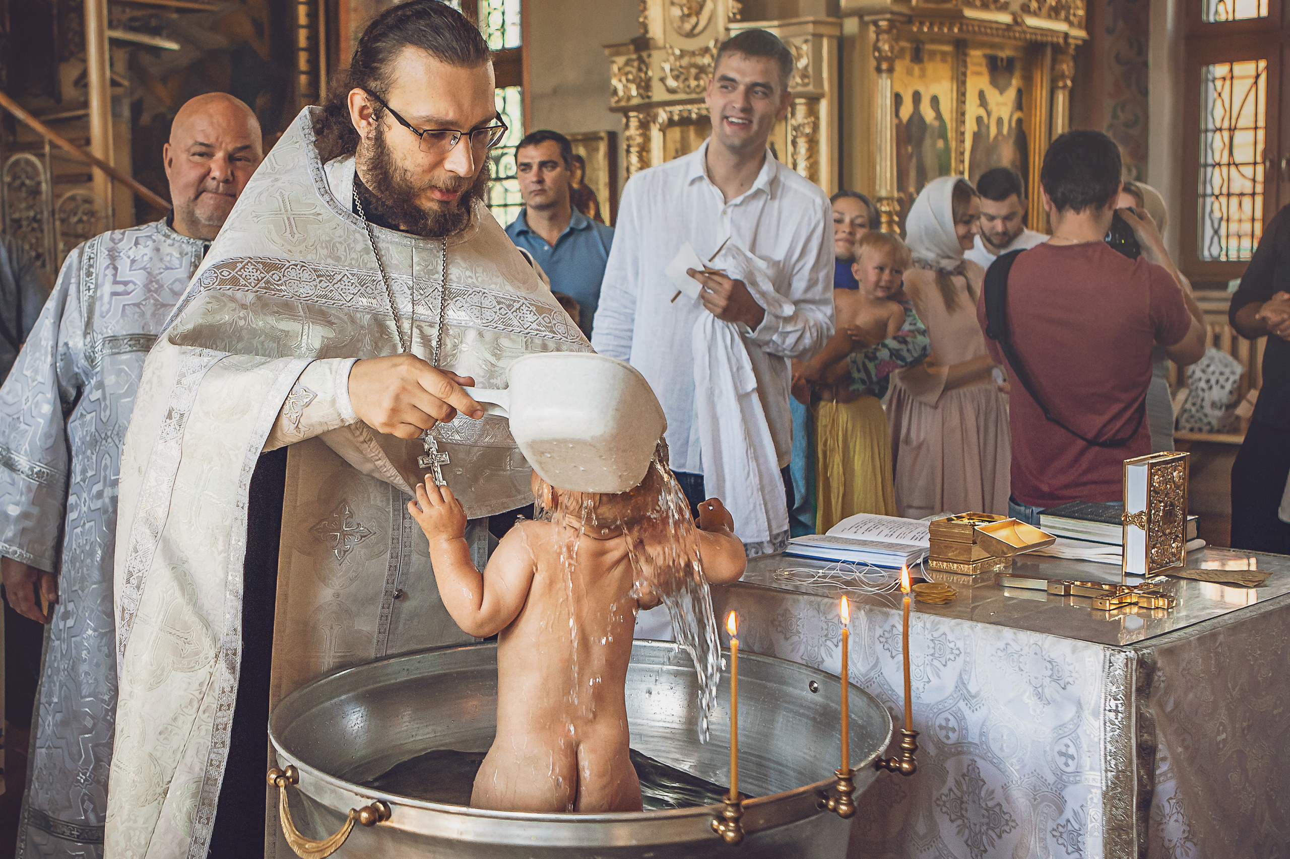 Фограф на крещение Москва- Смоленск. Свадебный Церковный Семейный фотограф Светлана Былова Москва- Смоленск