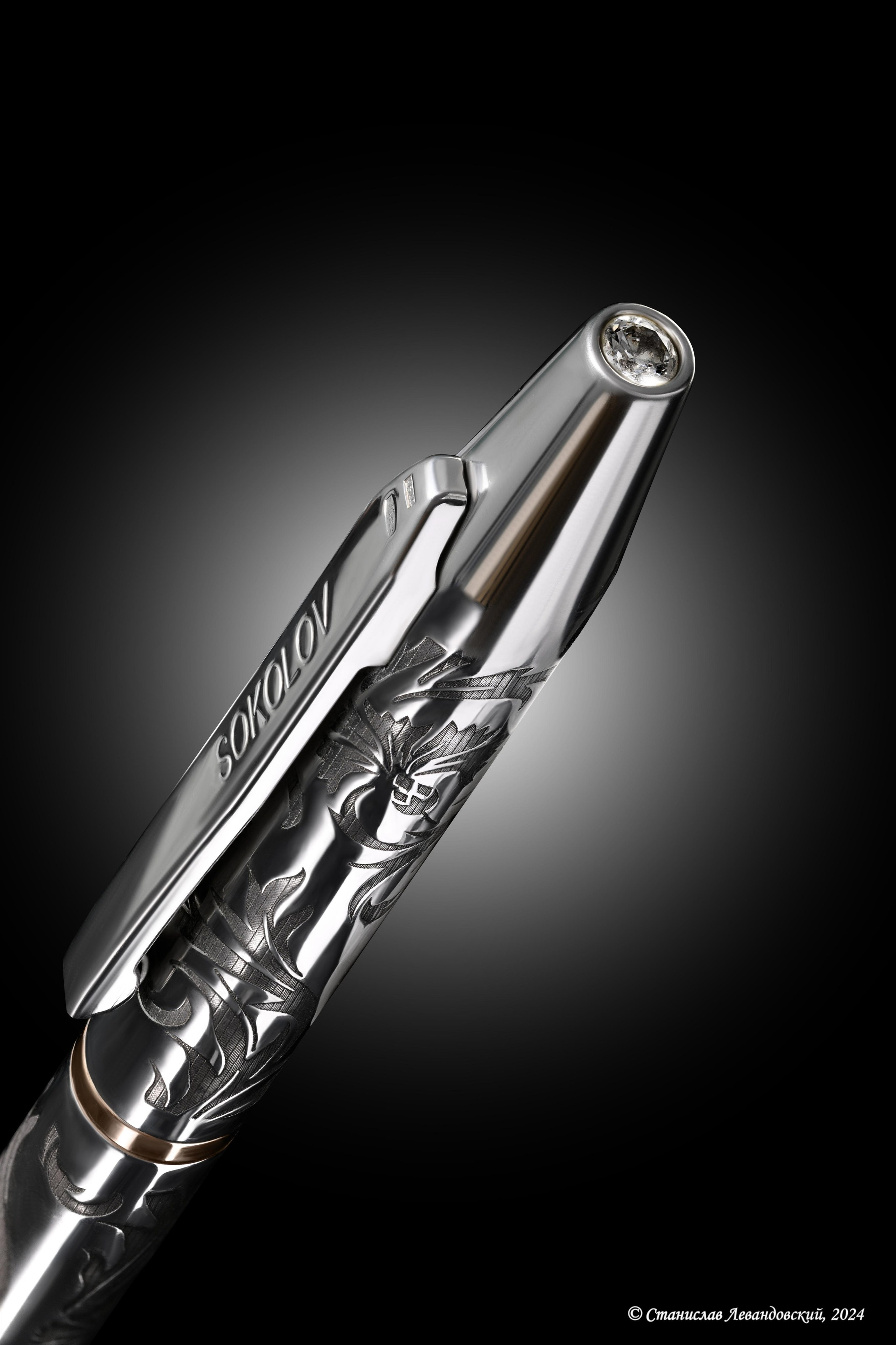 Предметы с глянцевой поверхностью. Предметный фотограф в Москве Станислав Левандовский