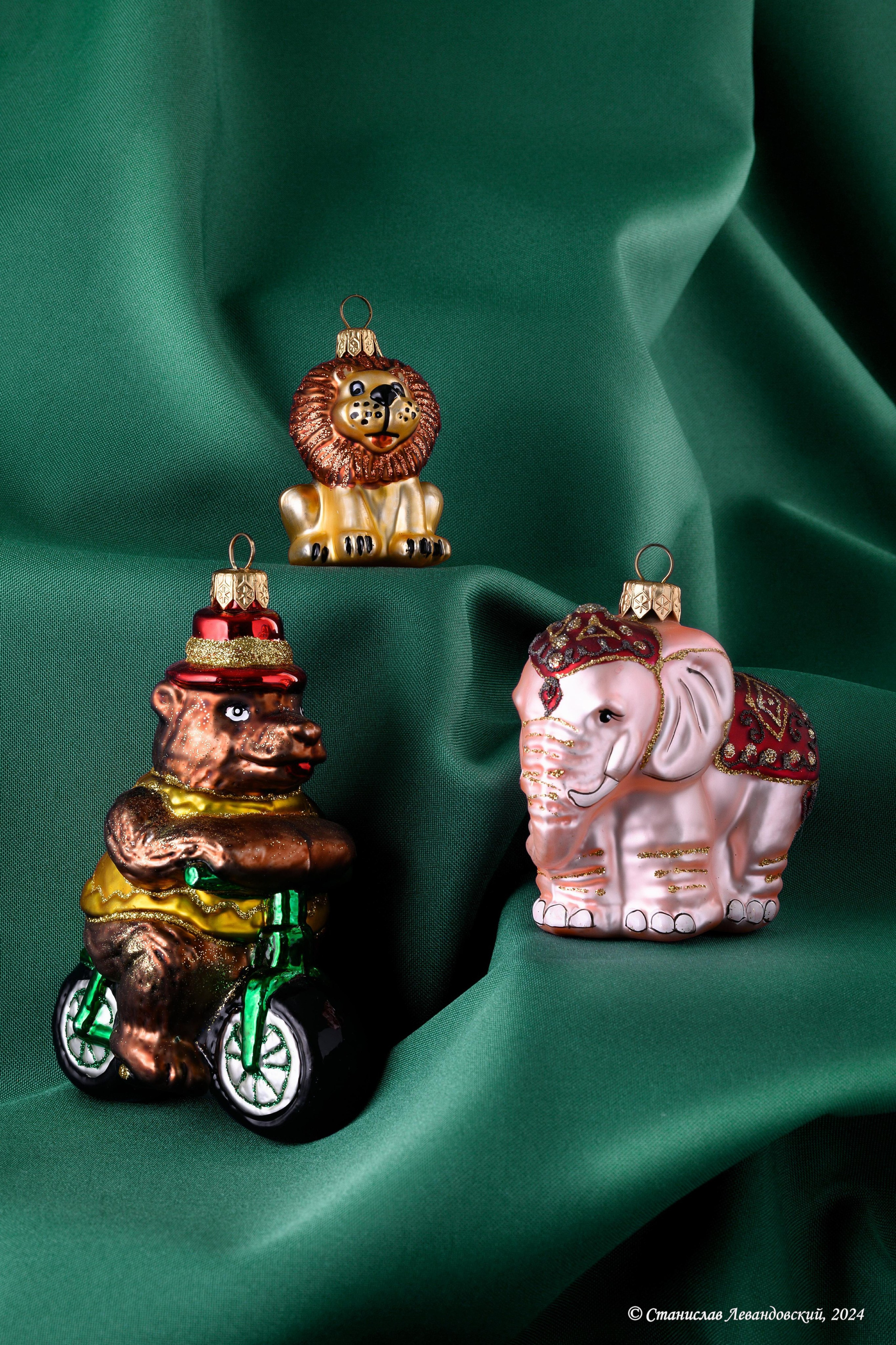 Предметы с комбинированной поверхностью. Предметный фотограф в Москве Станислав Левандовский