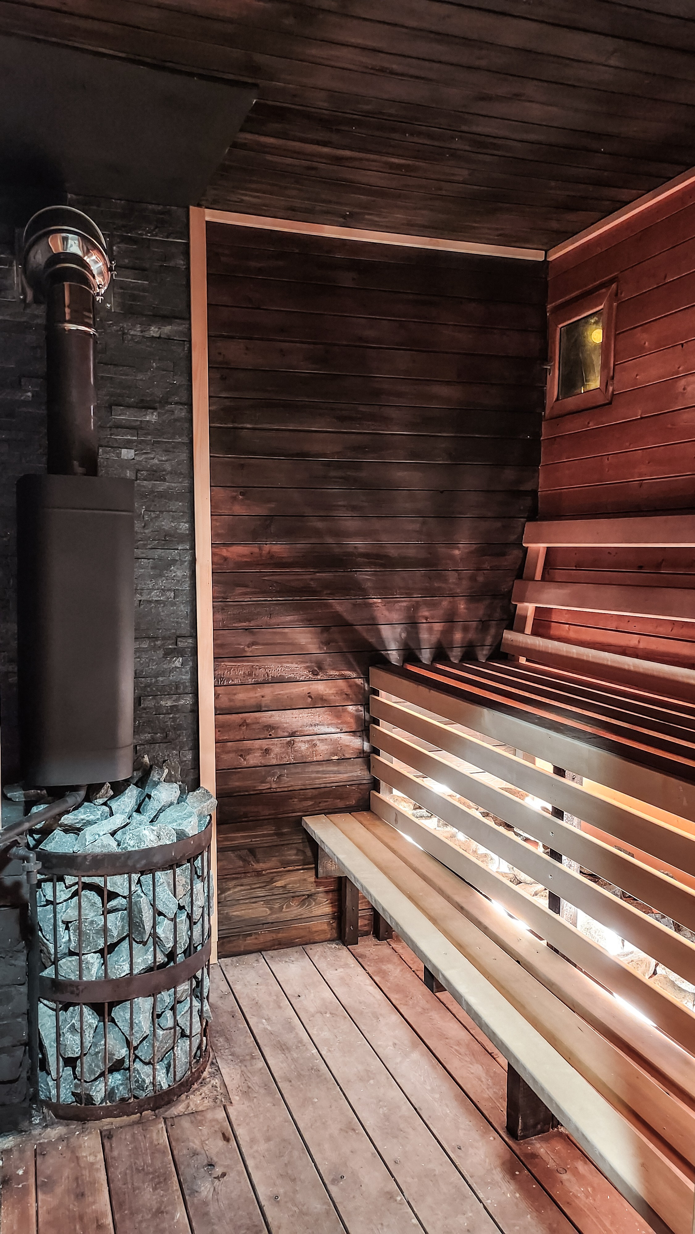 ФОТО Гостевой мини дом. Вгости. Посуточная аренда дома во Владивостоке, баня с чаном. Теплый бассейн, геокупол. Аренда дома во Владивостоке, Надеждинском районе