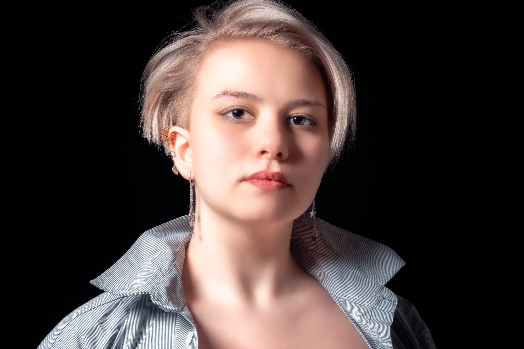 Портреты разноплановые. Фотограф