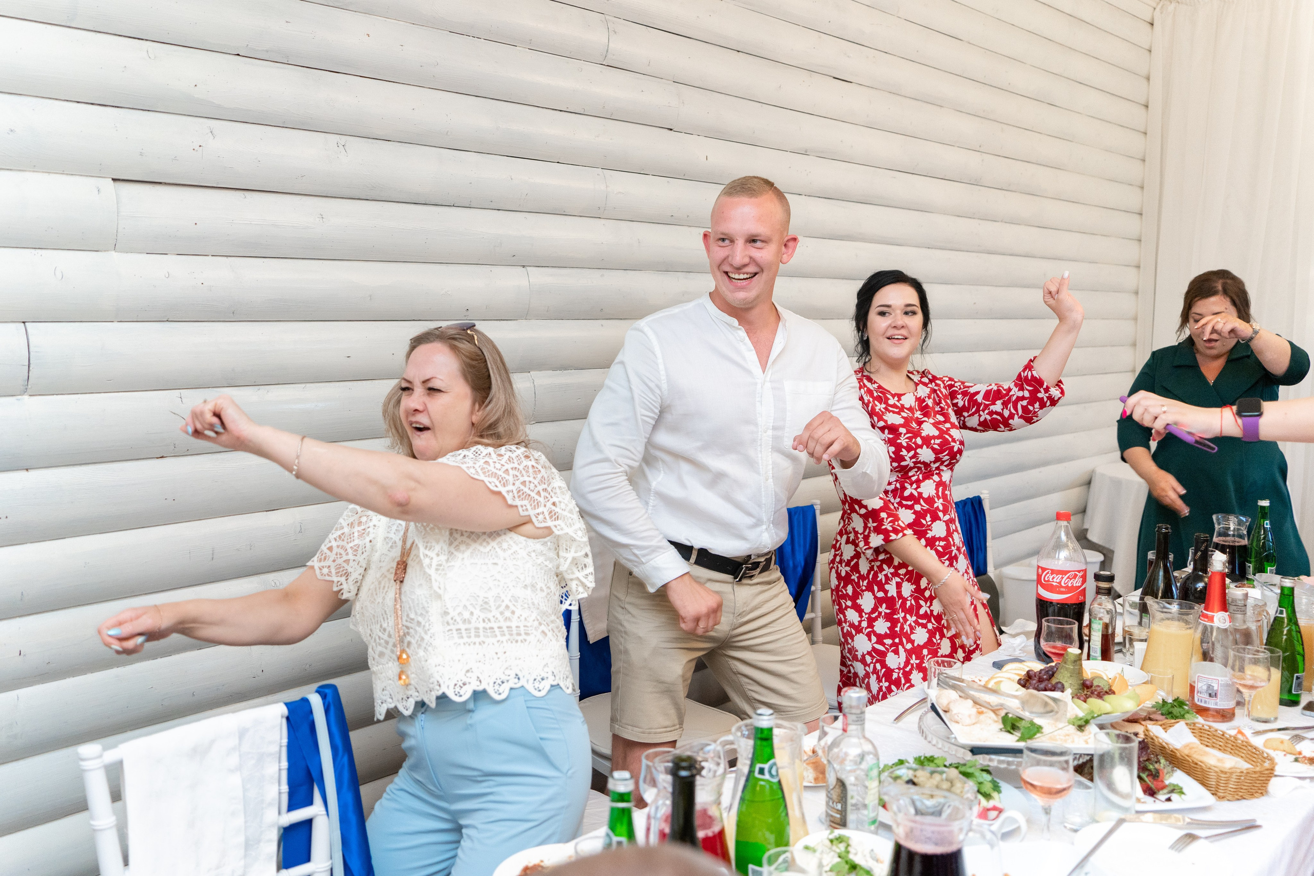 Ира и Дима. День свадьбы. Репортажный и интерьерный фотограф Александра Солдатова