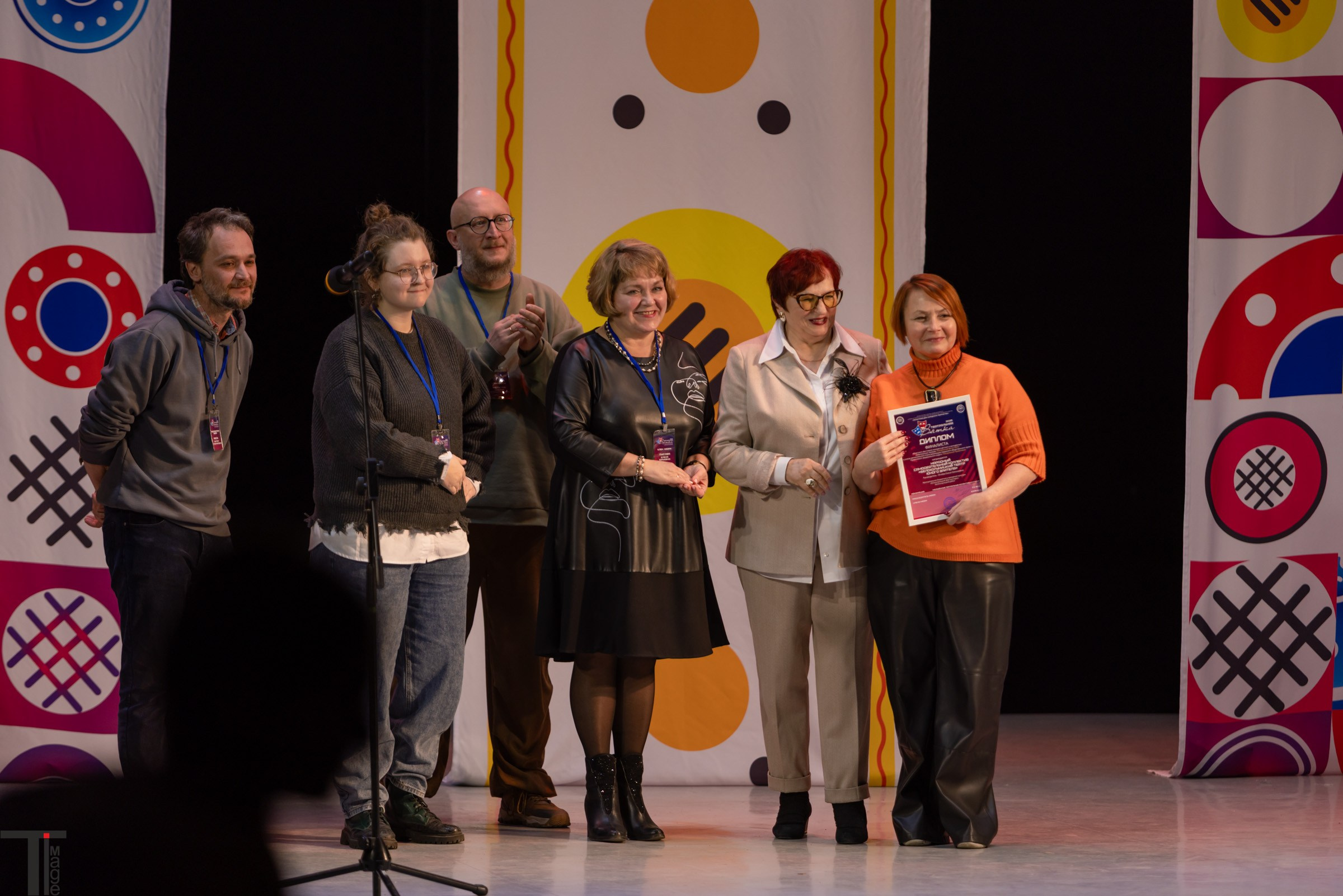 Театральная Вятка 2025. Имидж Технологии — репортажная фотография в Кирове Кировской области. Производство сувенирных магнитов, заливных этикеток и значков