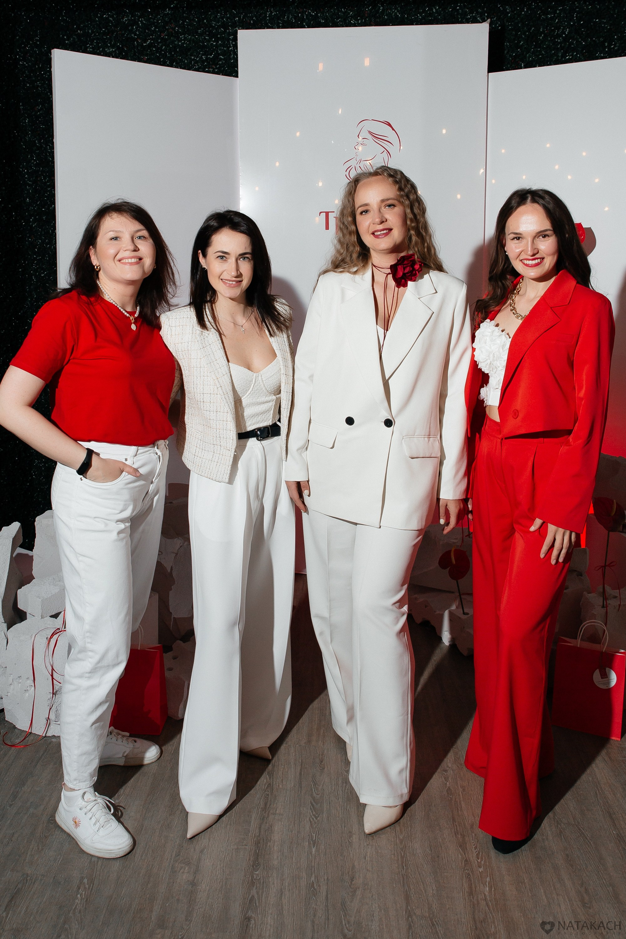 Открытие бренда косметики «Трогай меня». Качуняк Наталия портретный фотограф в Иваново