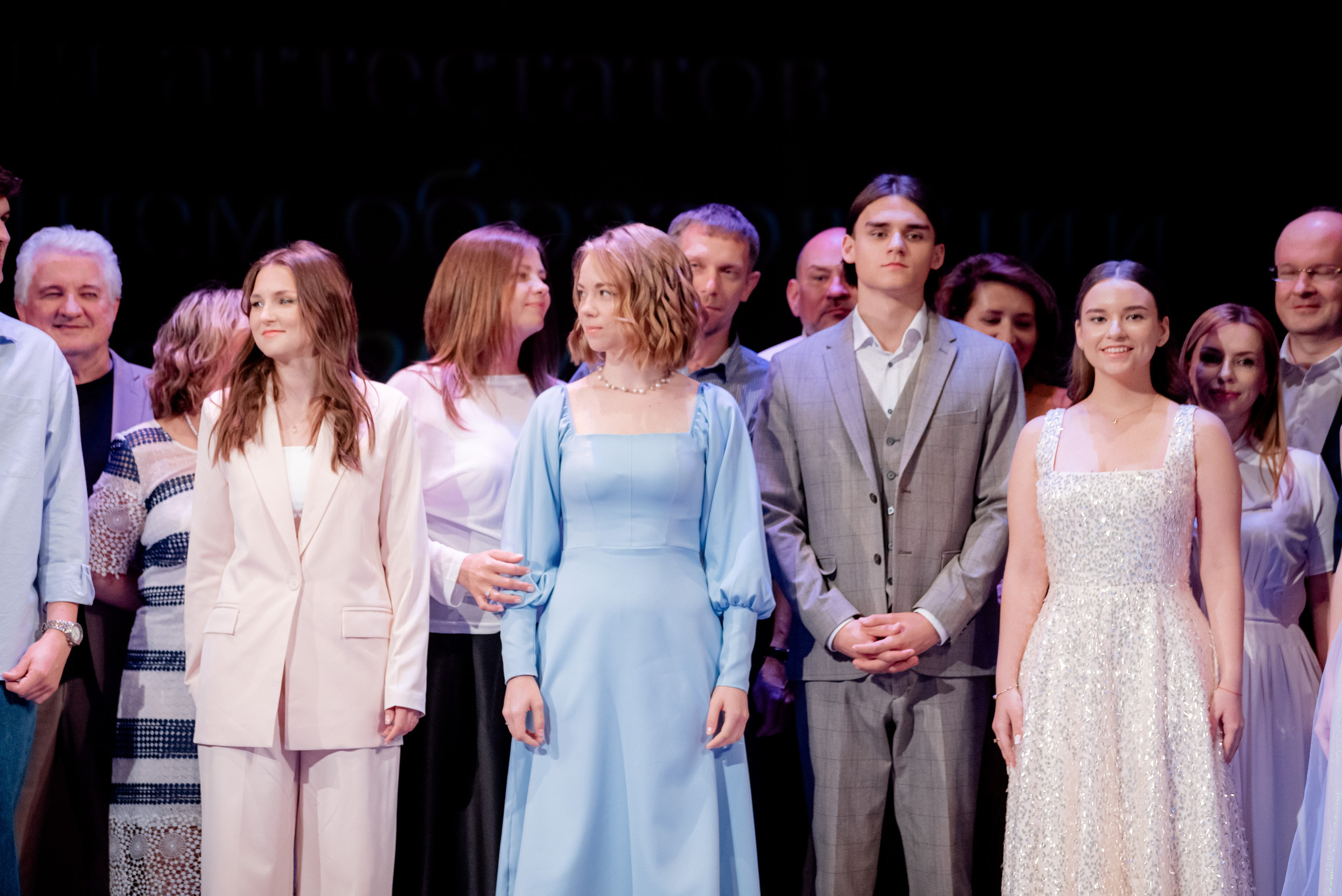 5 Лицей. Вручение и Банкет. Музкомедия и Сити Холл. Фотограф в Волгограде и Волжском Александр Горбань