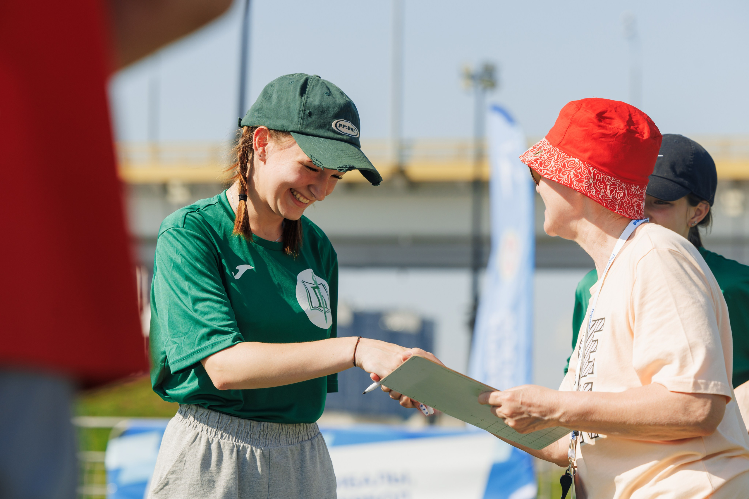 Вызов первых. Главная