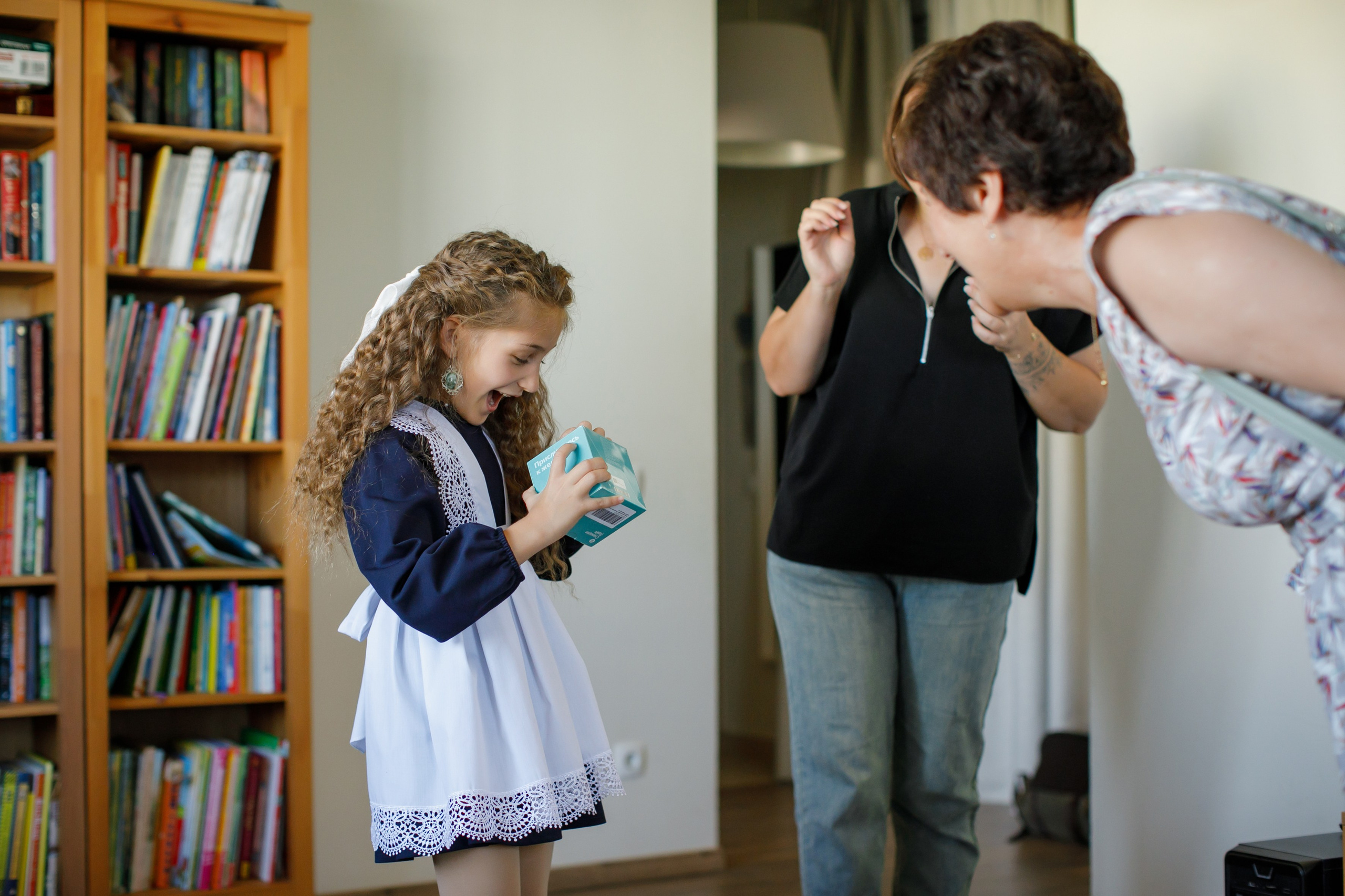 Первоклашка. Как Нюсю в школу провожали. Школьные альбомы, Семейные съемки, Портреты, Фотограф Елена Кузнецова