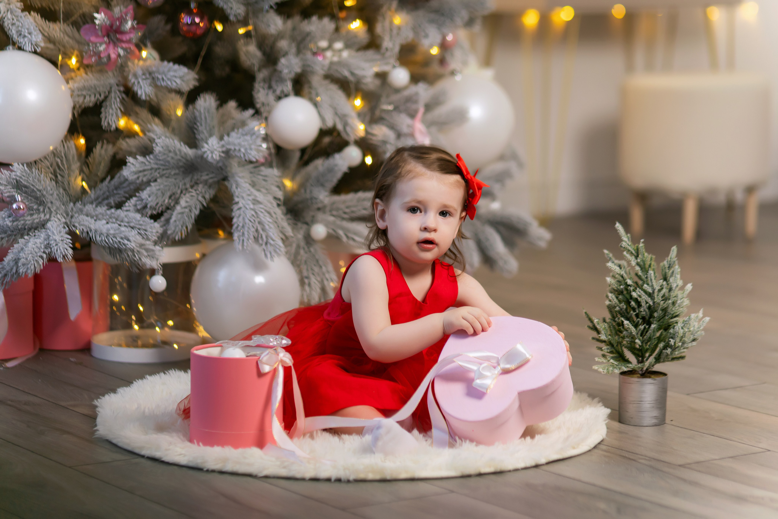 Ваши фотографии. Интерьерная фотостудия Background в Омске