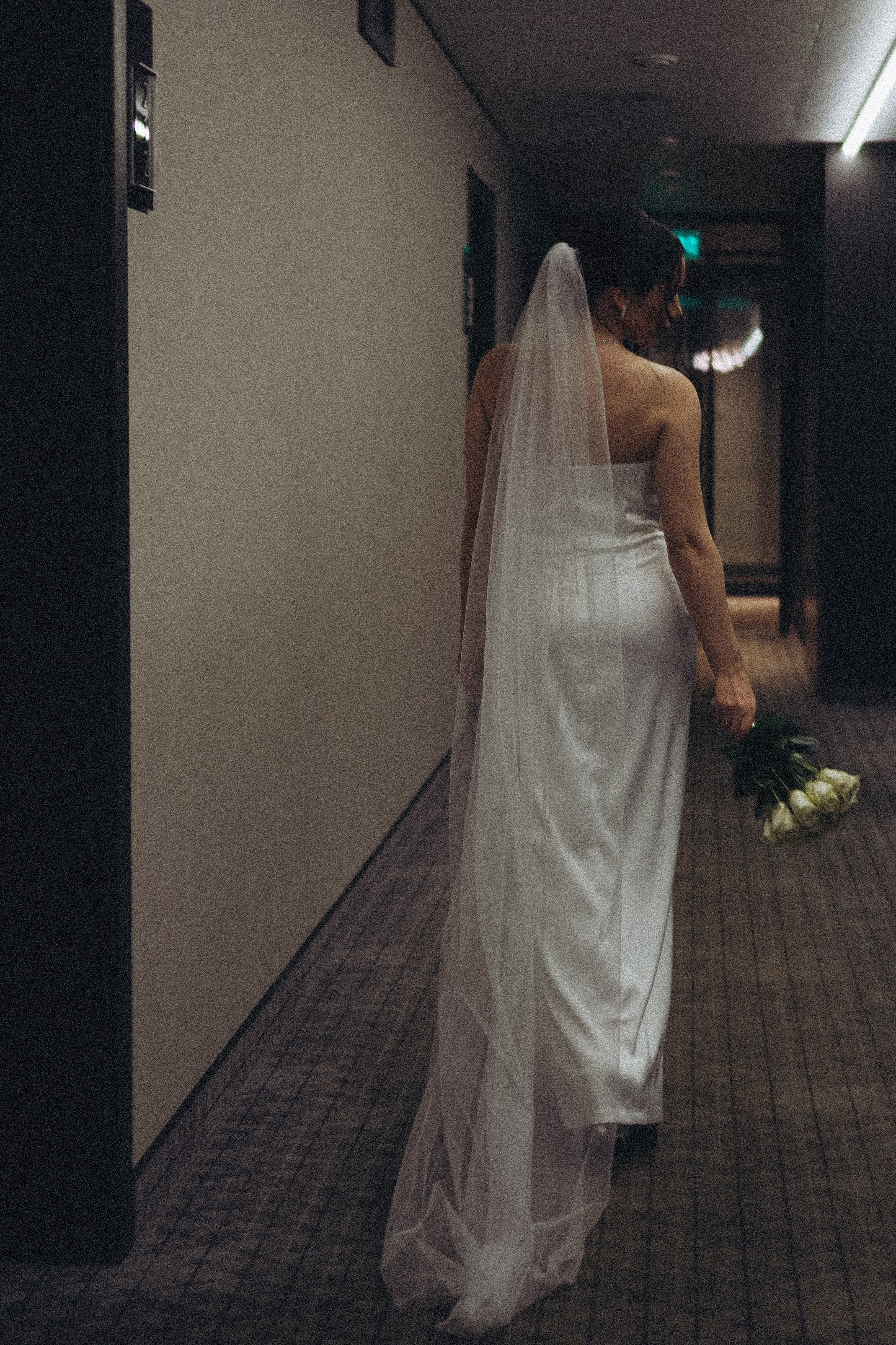 СВАДЕБНАЯ СЬЕМКА СБОРОВ ЖЕНИХА И НЕВЕСТЫ В ОТЕЛЕ И ТАКЖЕ ФОТОСЕССИИЯ В ОТЕЛЕЕ МЕГАПОЛИС БРЯНСК. Профессиональный фотограф, Санкт-Петербург — Виктория Богомолова