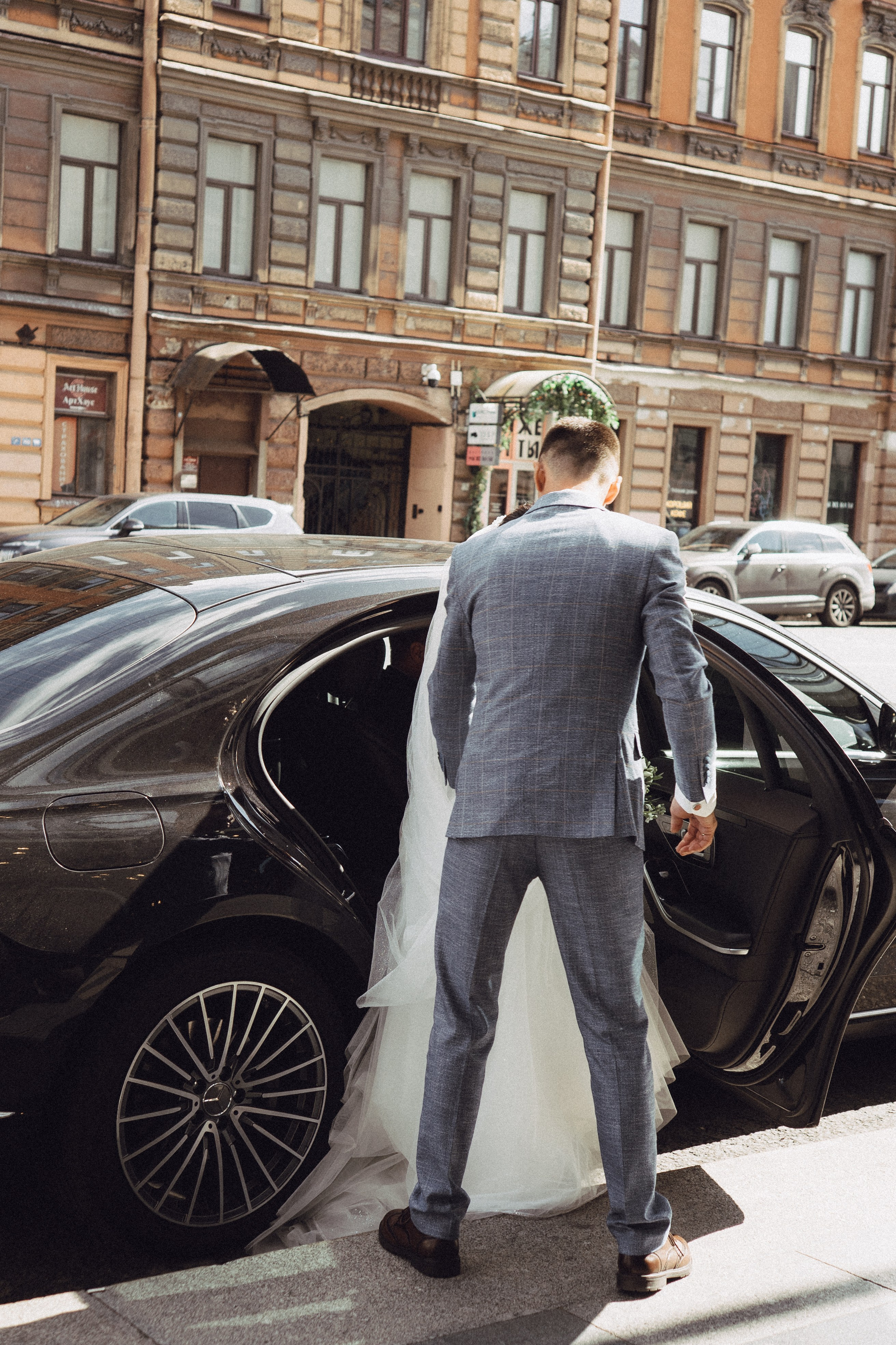 СВАДЕБНАЯ ПРОГУЛКА РЕСТОРАН МЫ ЖЕ НА ТЫ И ФОТОСЕССИИЯ С АВТОМОБИЛЕМ. Профессиональный фотограф, Санкт-Петербург — Виктория Богомолова