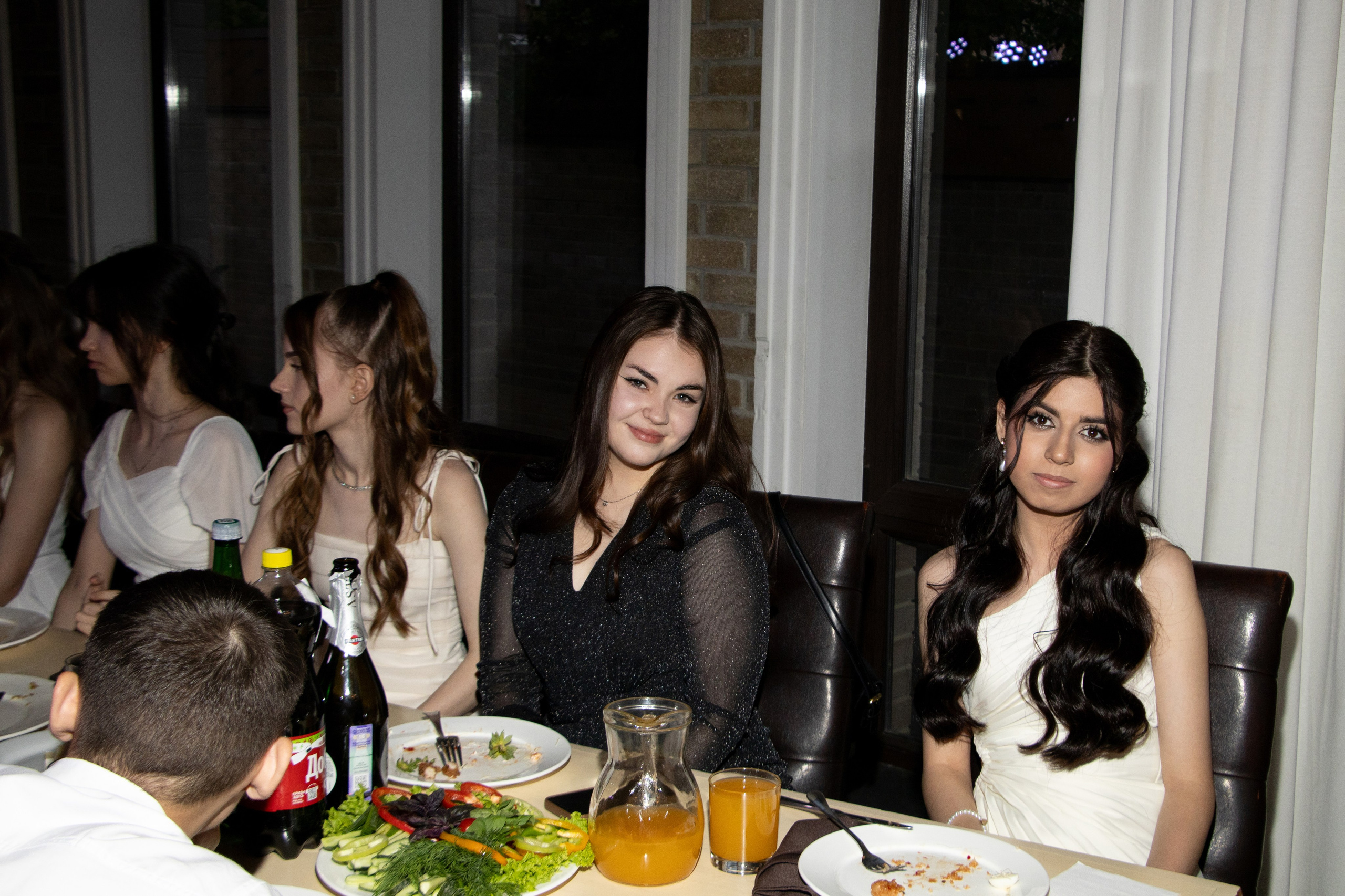 Выпускной 9 класс. Фотограф Лысенко Полина