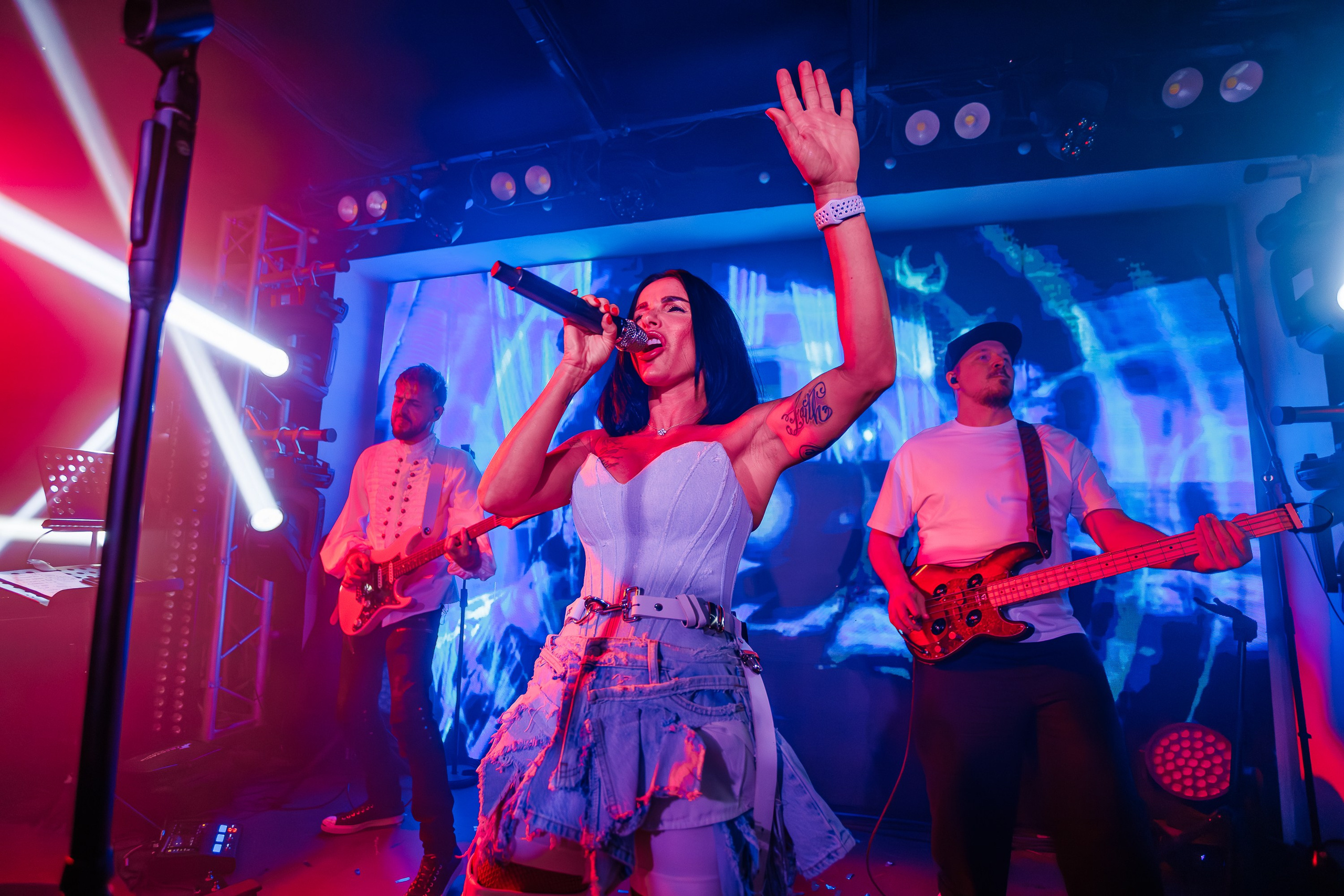 «Юлия Волкова"_Чайка на пляже_Ялта_2.08.2025 г. Аминов Руслан | Фотограф