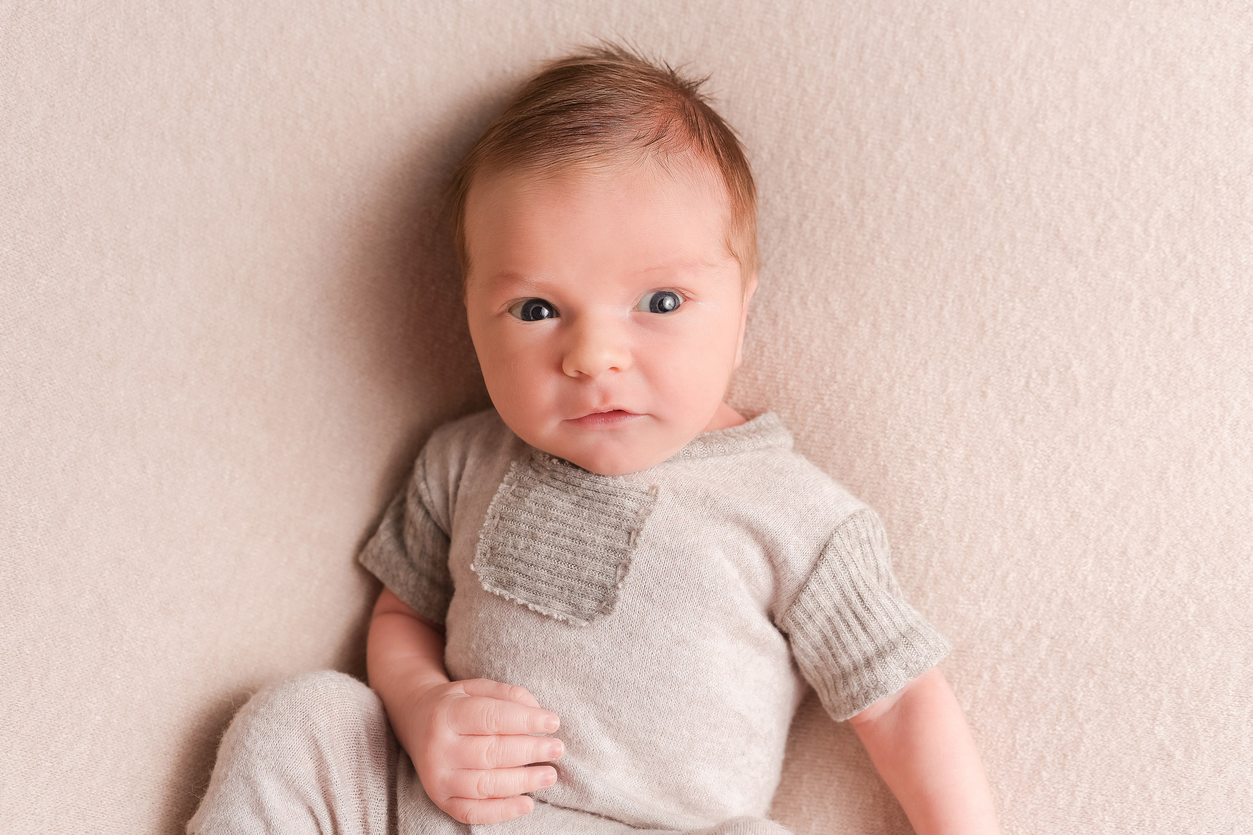 Newborn. Фотограф новорожденных и детский фотограф в Екатеринбурге Ксени