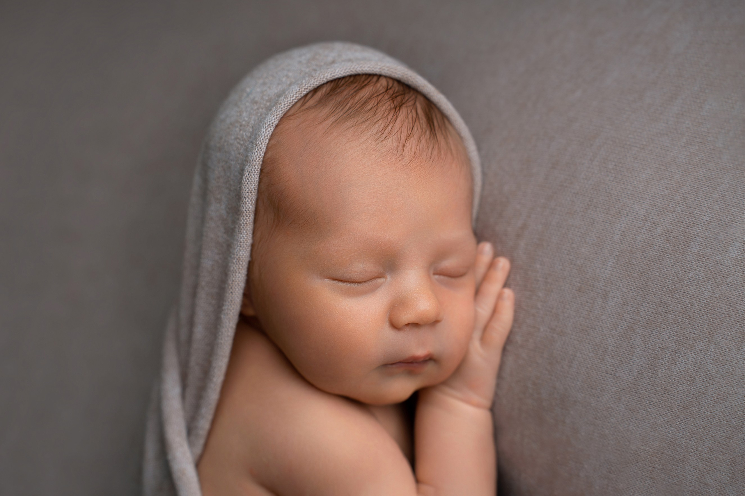 Ньюборн. Фотограф новорожденных Оренбург и свадебный фотограф Оренбург