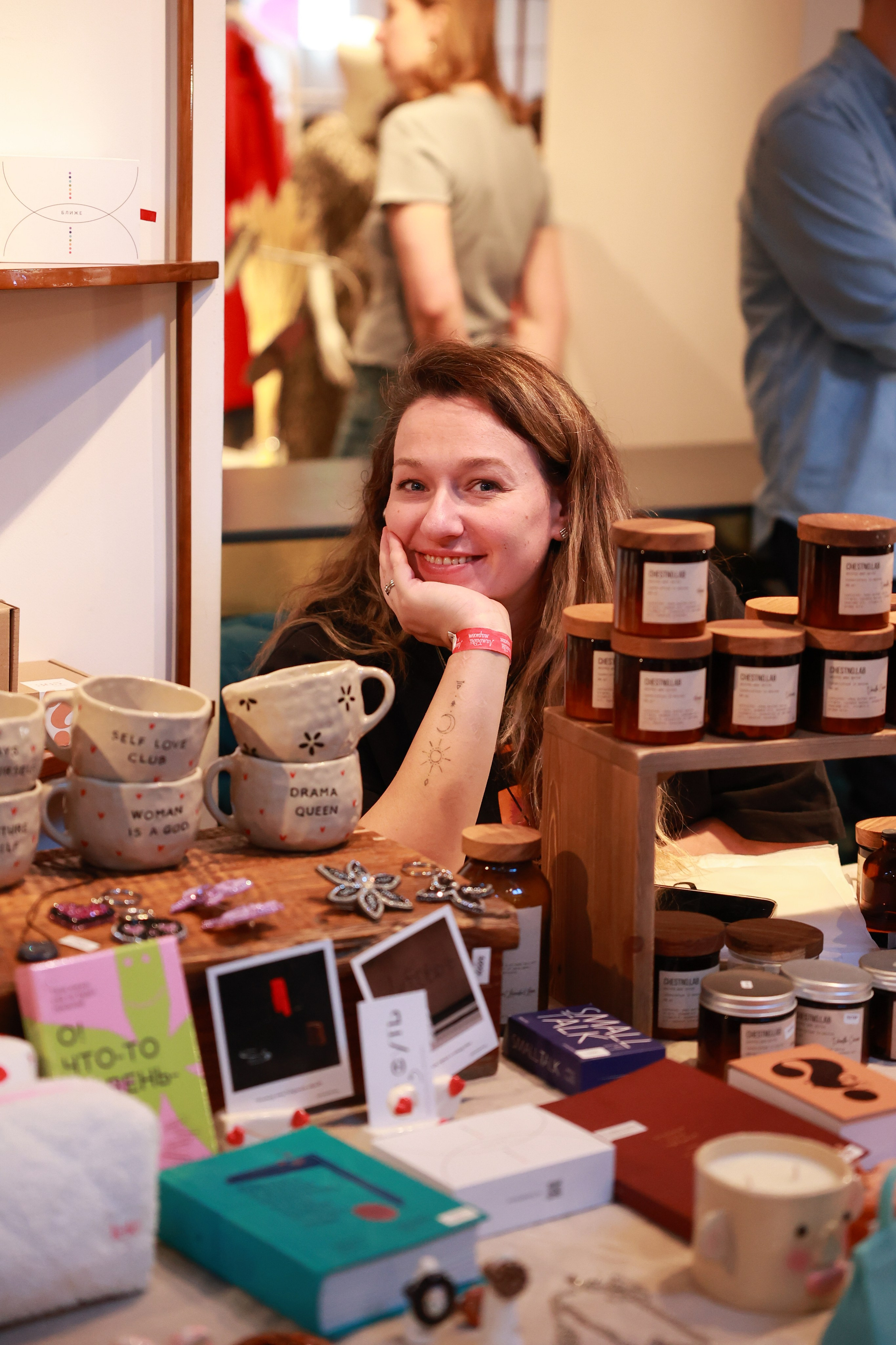 7–8 марта 2025 в пространстве «Три вокзала. Депо» / День 1 / фото Саша Жукова. Фотоотчеты «Ламбада-маркета»