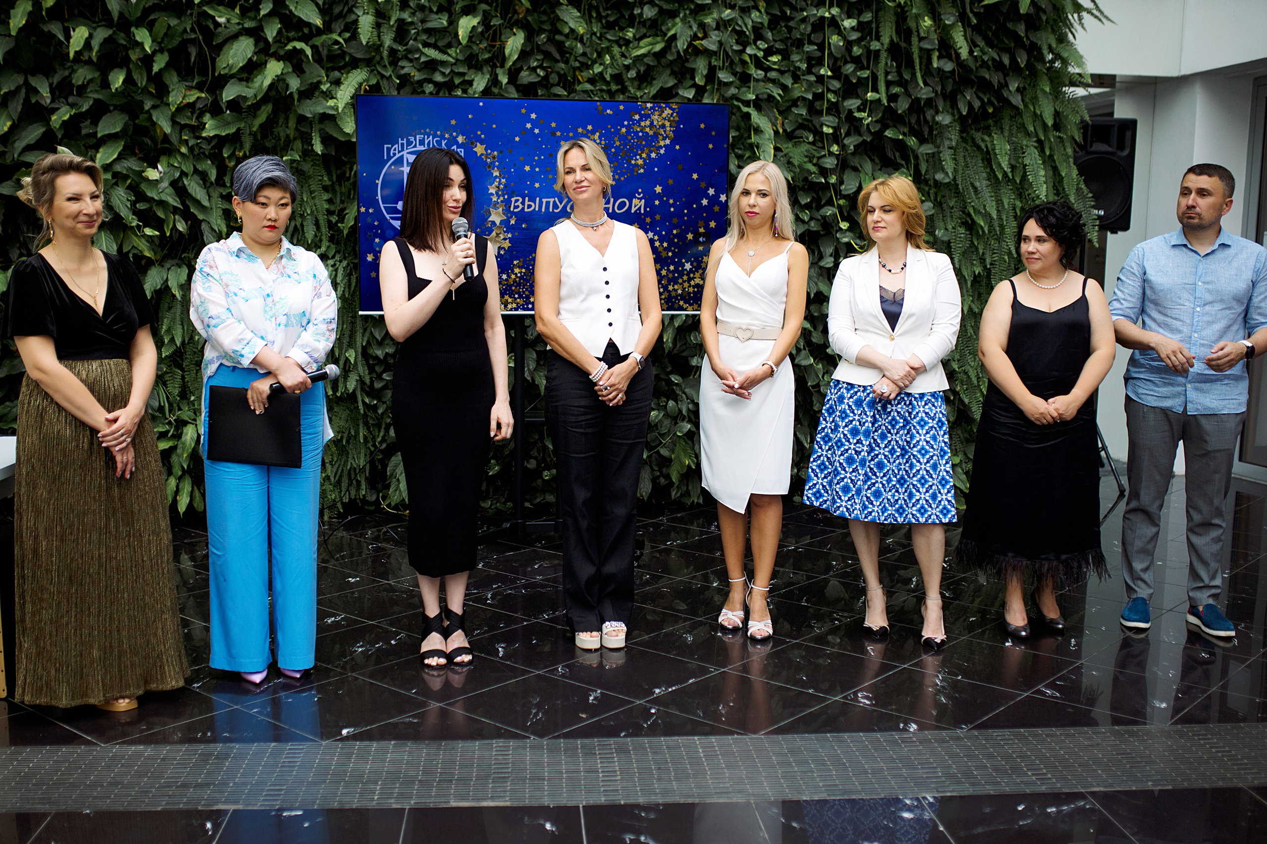 Выпуск лицея Ганзейская Ладья. Свадебный фотограф Калининград Пасюта Данила