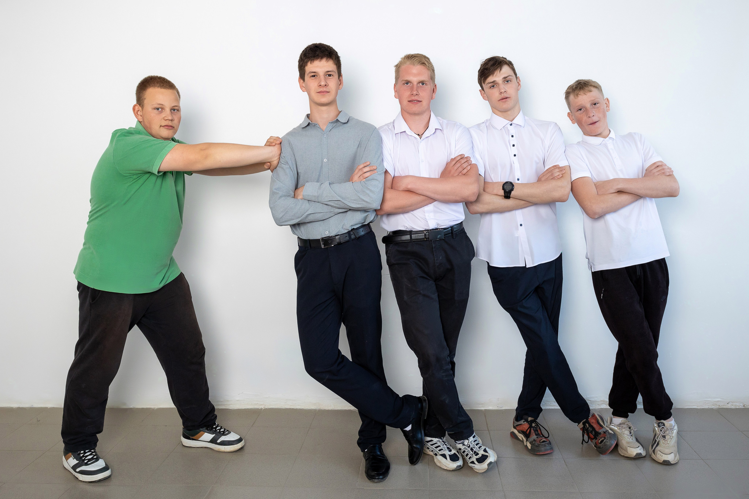 В школе. Выпускные альбомы Майкоп, Краснодар Елена Золотарева