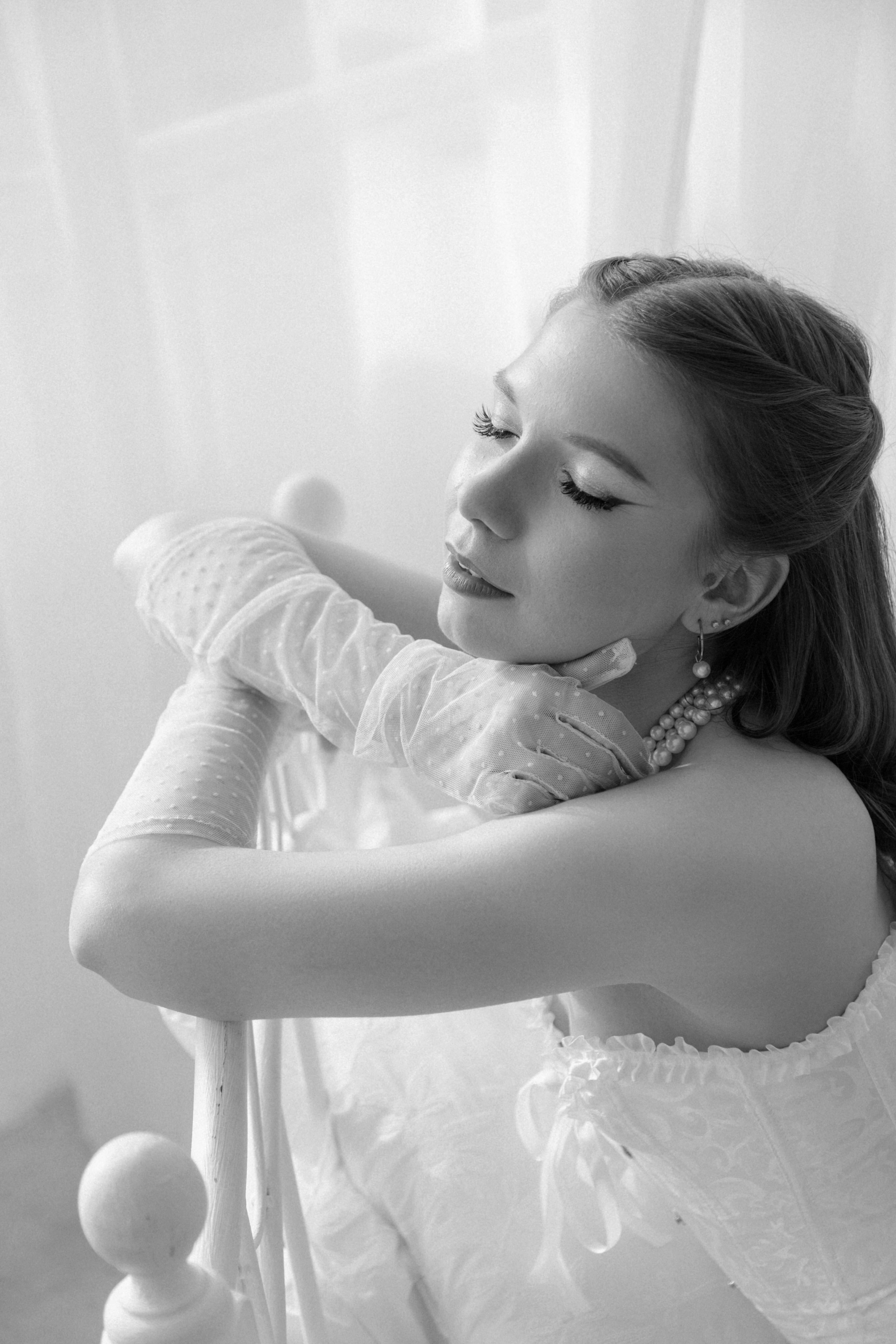 Марина. Фотосессия в студии, винтаж, женская съемка. Фотограф Ксения Третьякова, Санкт-Петербург