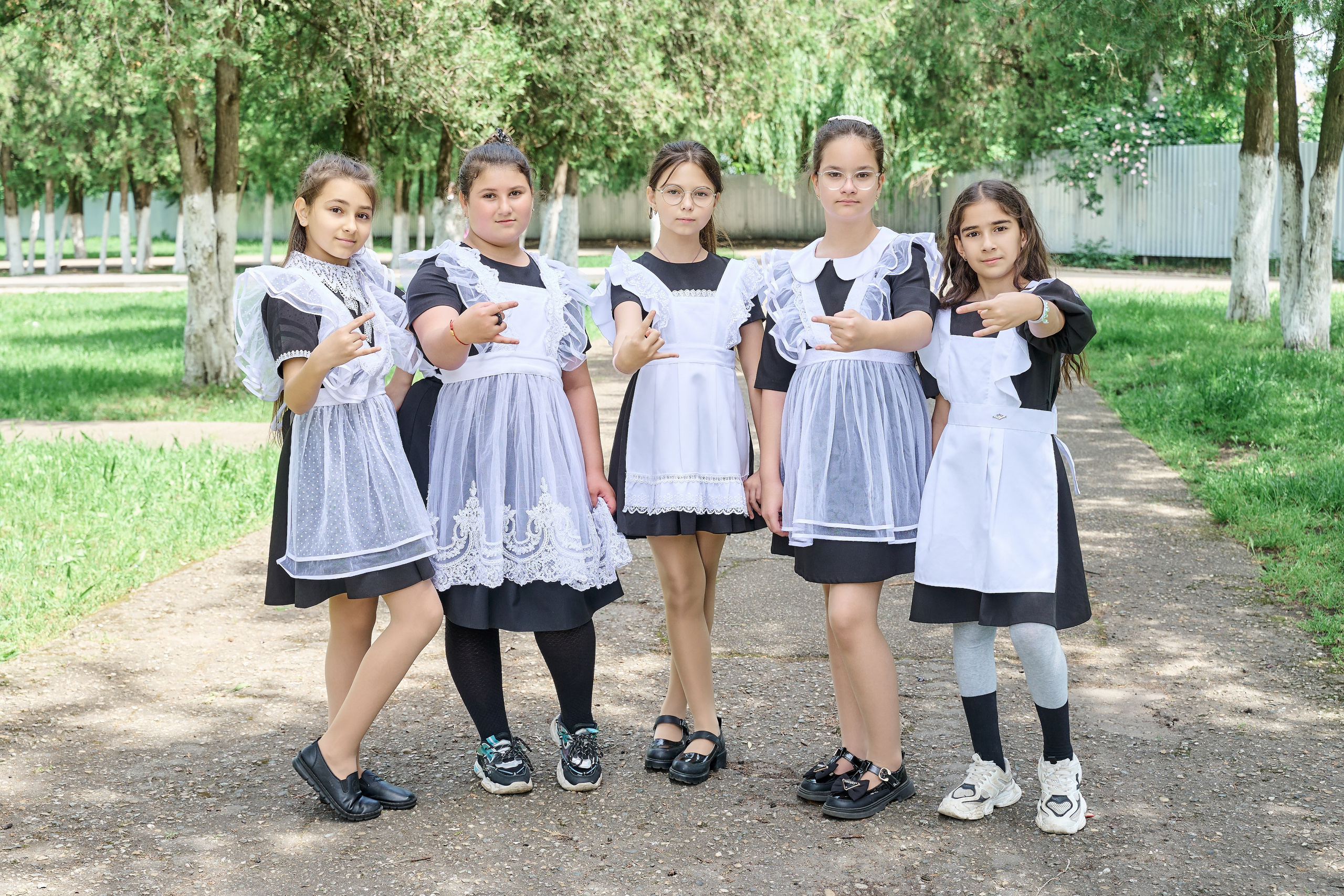 Фотосессия 4А класса СОШ 5. Школьный и семейный фотограф/видеограф в г. Курганинске