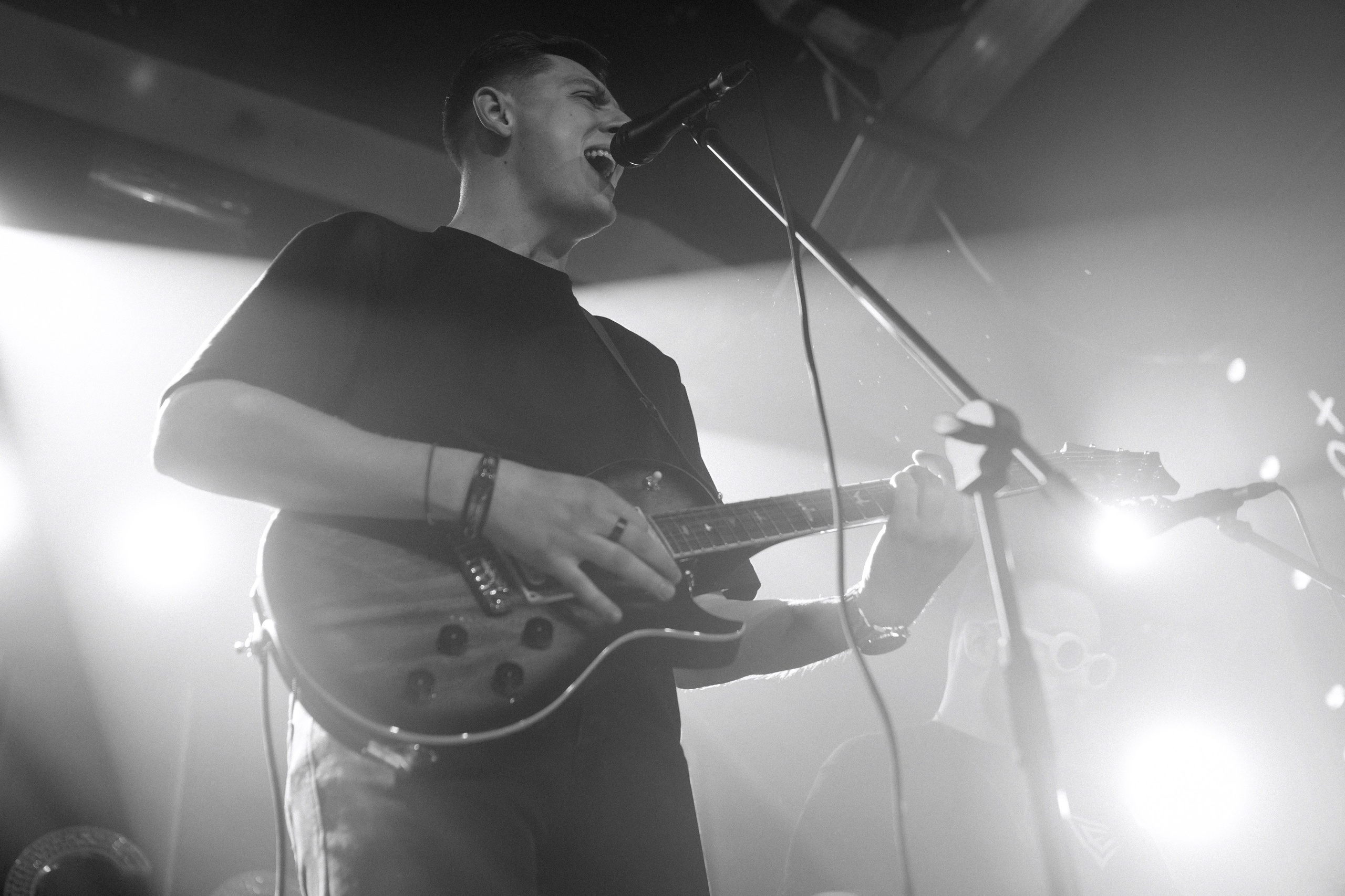 Elleth at the Profsouze Bar. Commercial photographer | Anton Ermakov