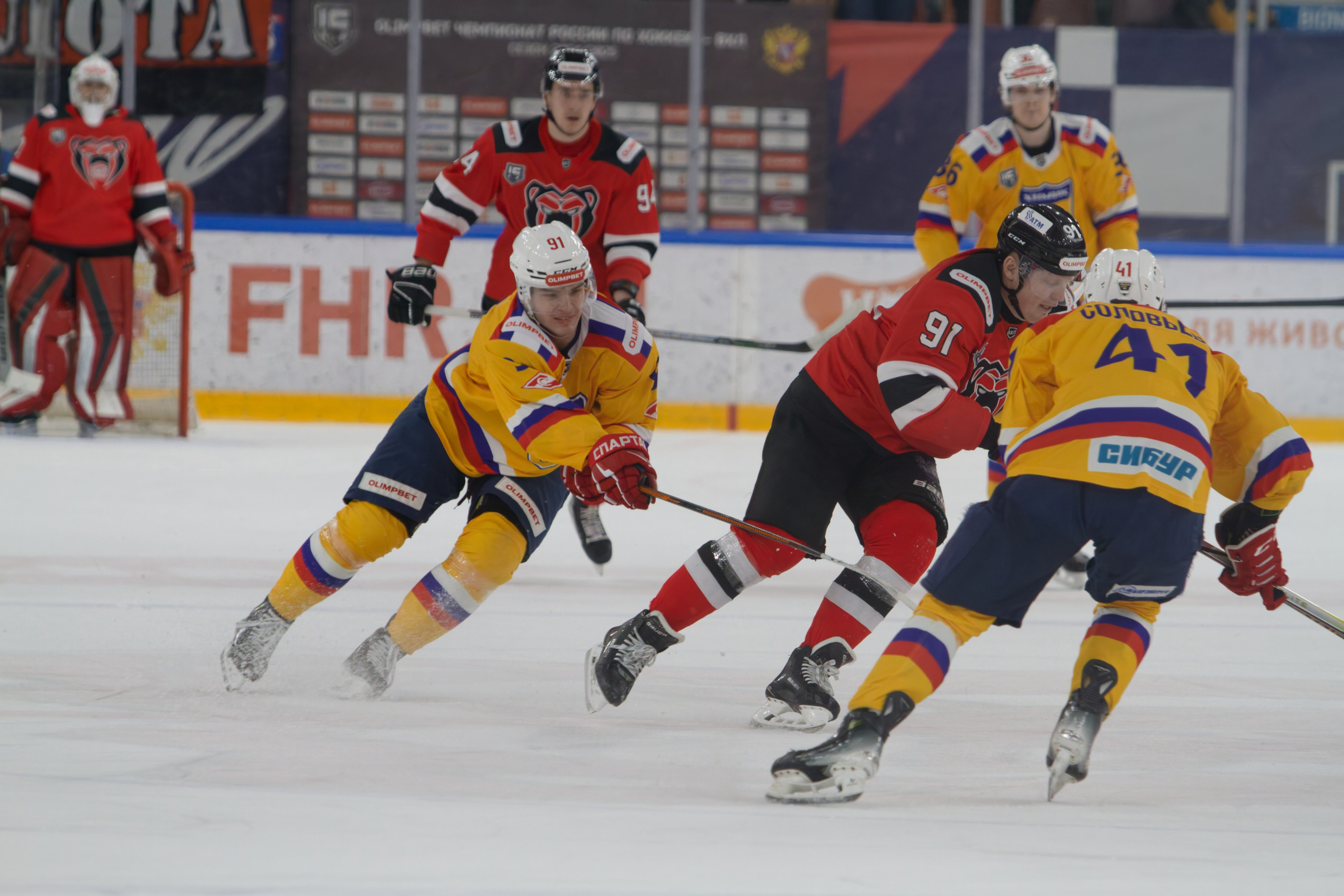 Хоккей. Молот-Химик 12.02.2025. Репортажный и спортивный фотограф в г. Пермь Зильберг Павел
