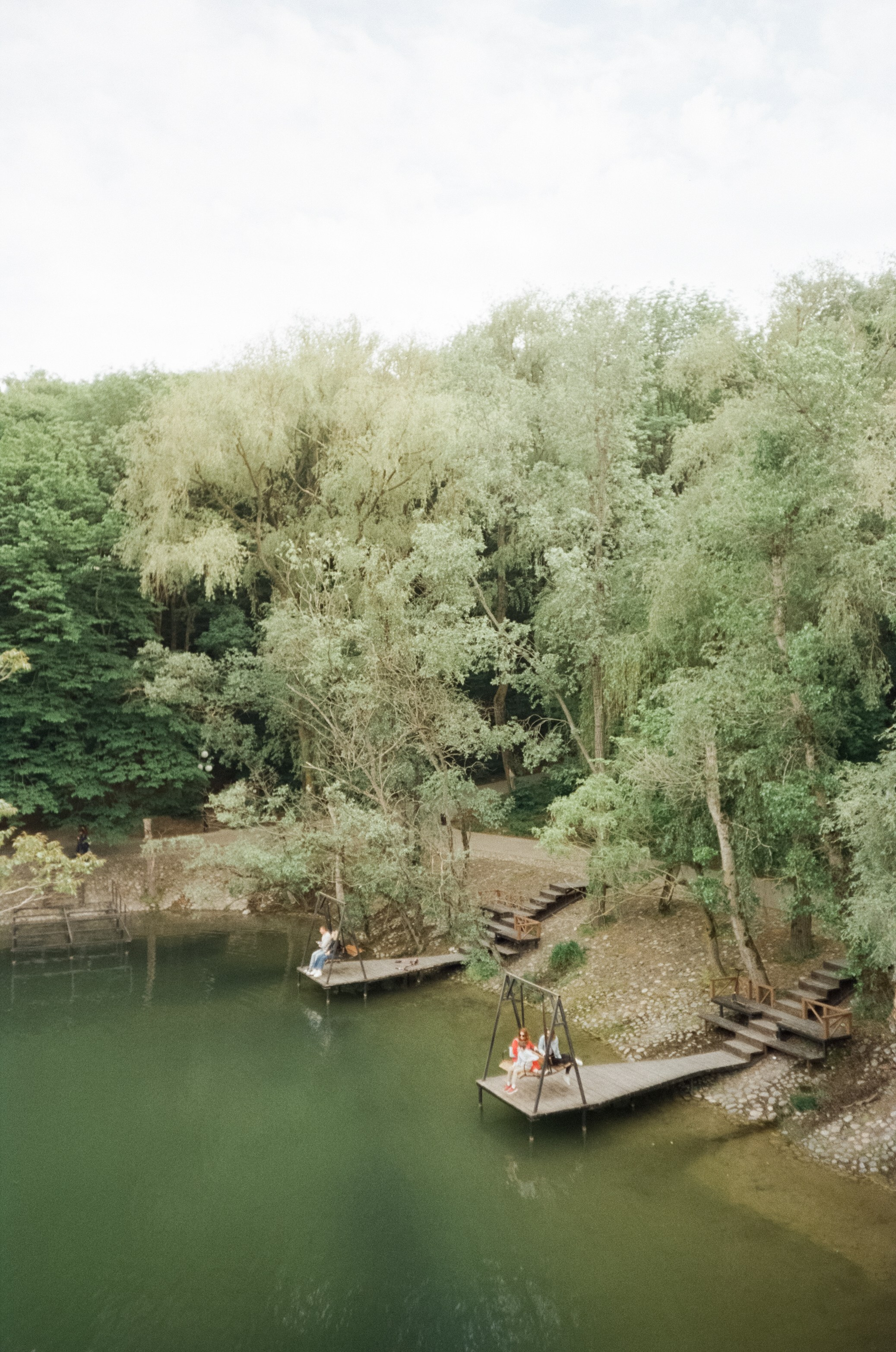Курортное озеро и бювет-книга. Железноводск. Фотограф-документалист Мария Осокина