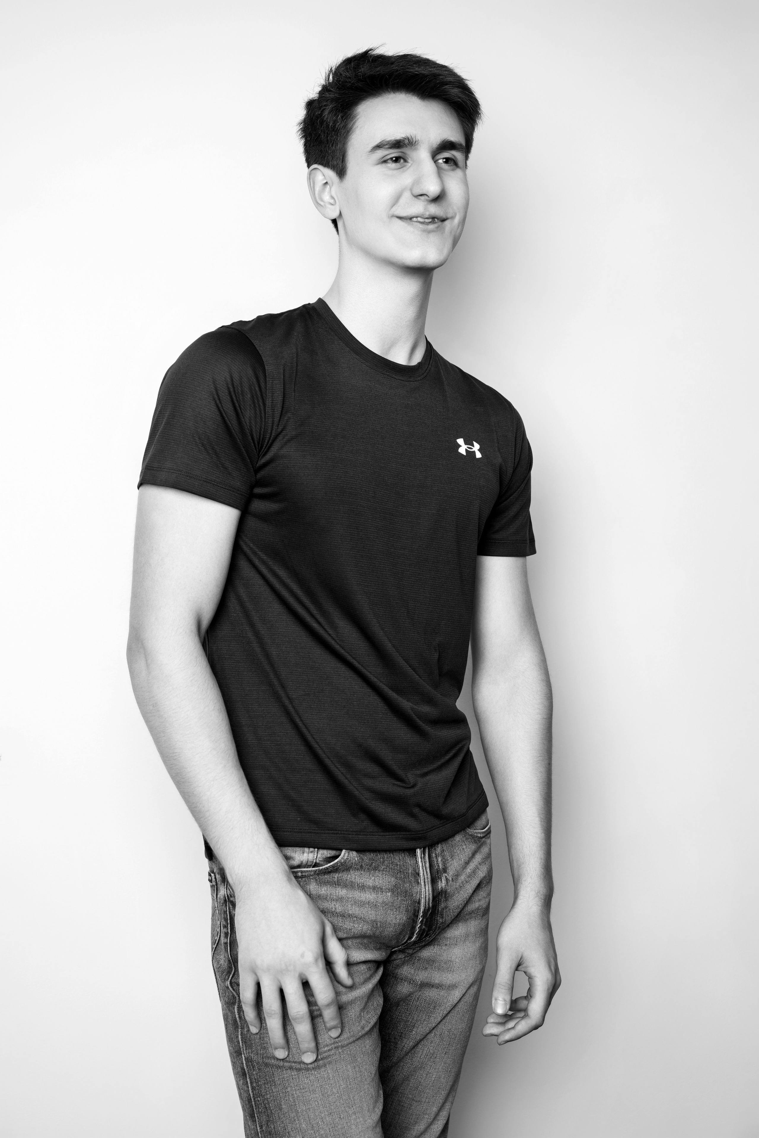 Модели для съемки на маркетплейсы Оzon, Wildberries, Мегамаркет