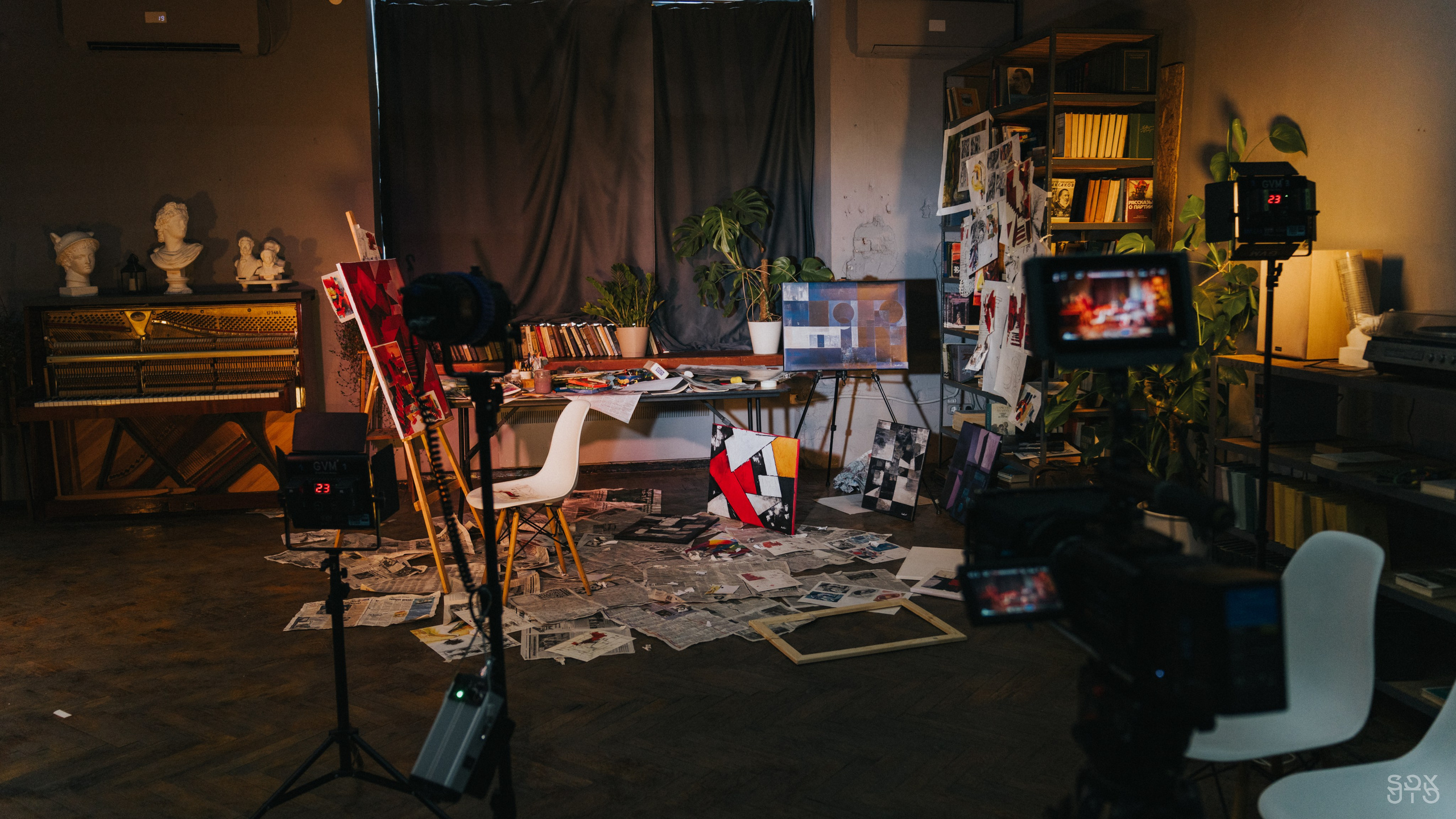 BAKED ROLL x Grad! ent