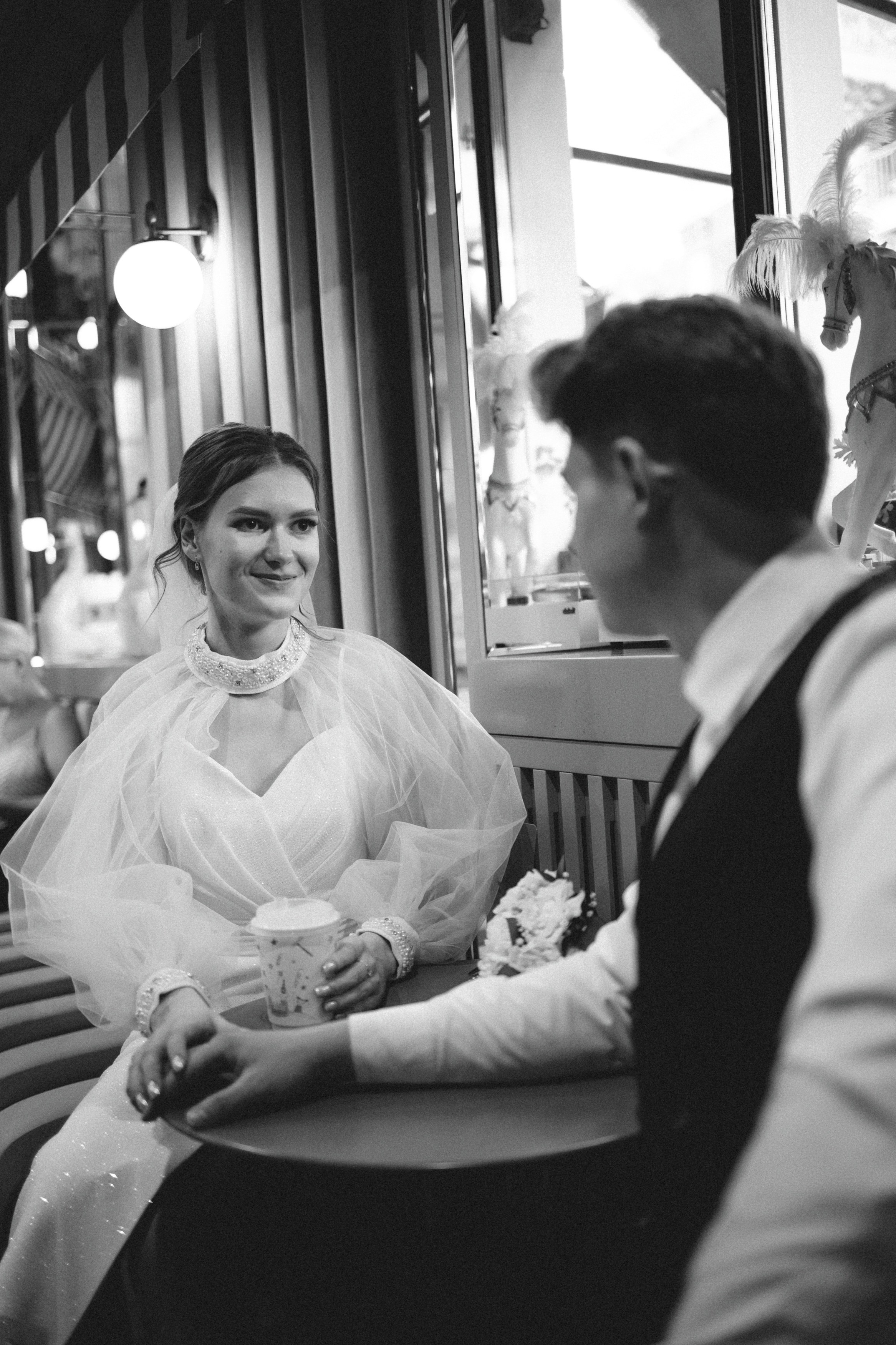 Владислав и Юлия Вечерняя прогулка по городу. Свадебный Фотограф в Иркутске Екатерина Елисеева