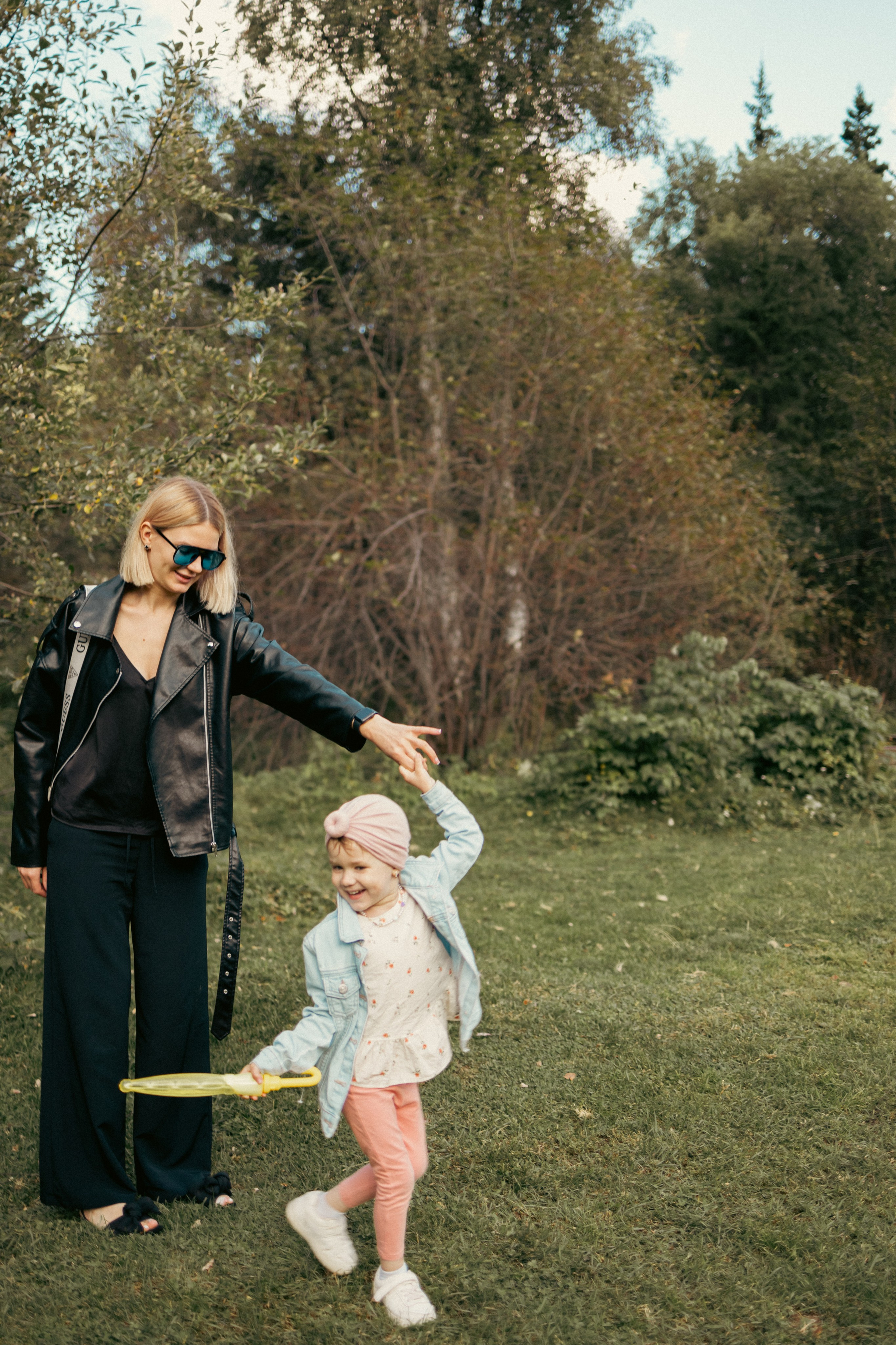 Семейная прогулка в долине мечтателей в Листвянке. Свадебный Фотограф в Иркутске Екатерина Елисеева