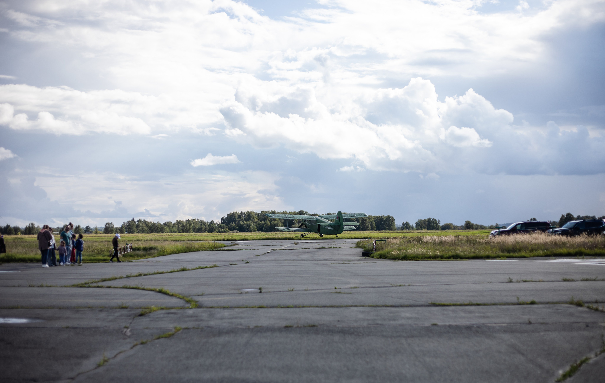 УЗСТ- Корпоративный тимбилдинг на аэродроме. Репортажный и свадебный фотограф в Челябинске Елисеев Павел