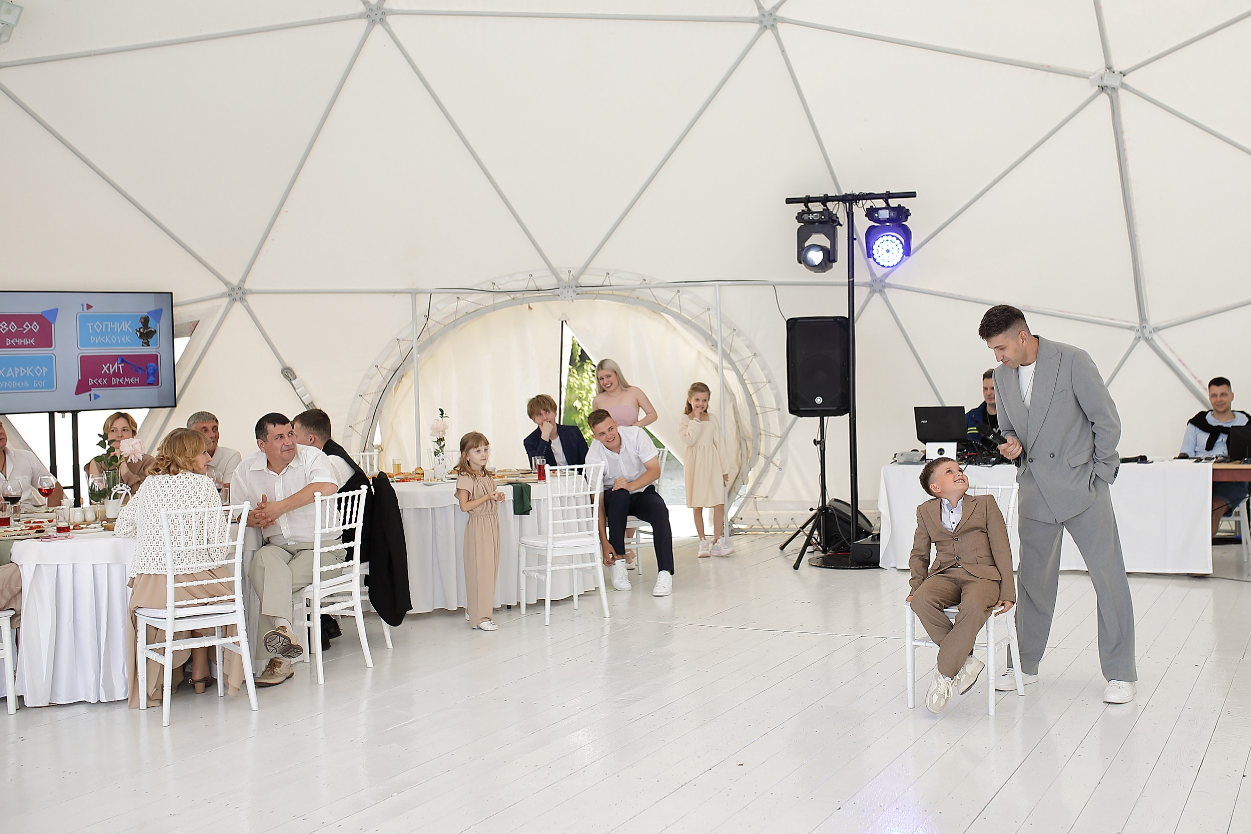 Свадебный фотограф и видеограф Екатеринбург. Свадебный и семейный фотограф и видеограф в Екатеринбурге Полянские Тимур и Анастасия